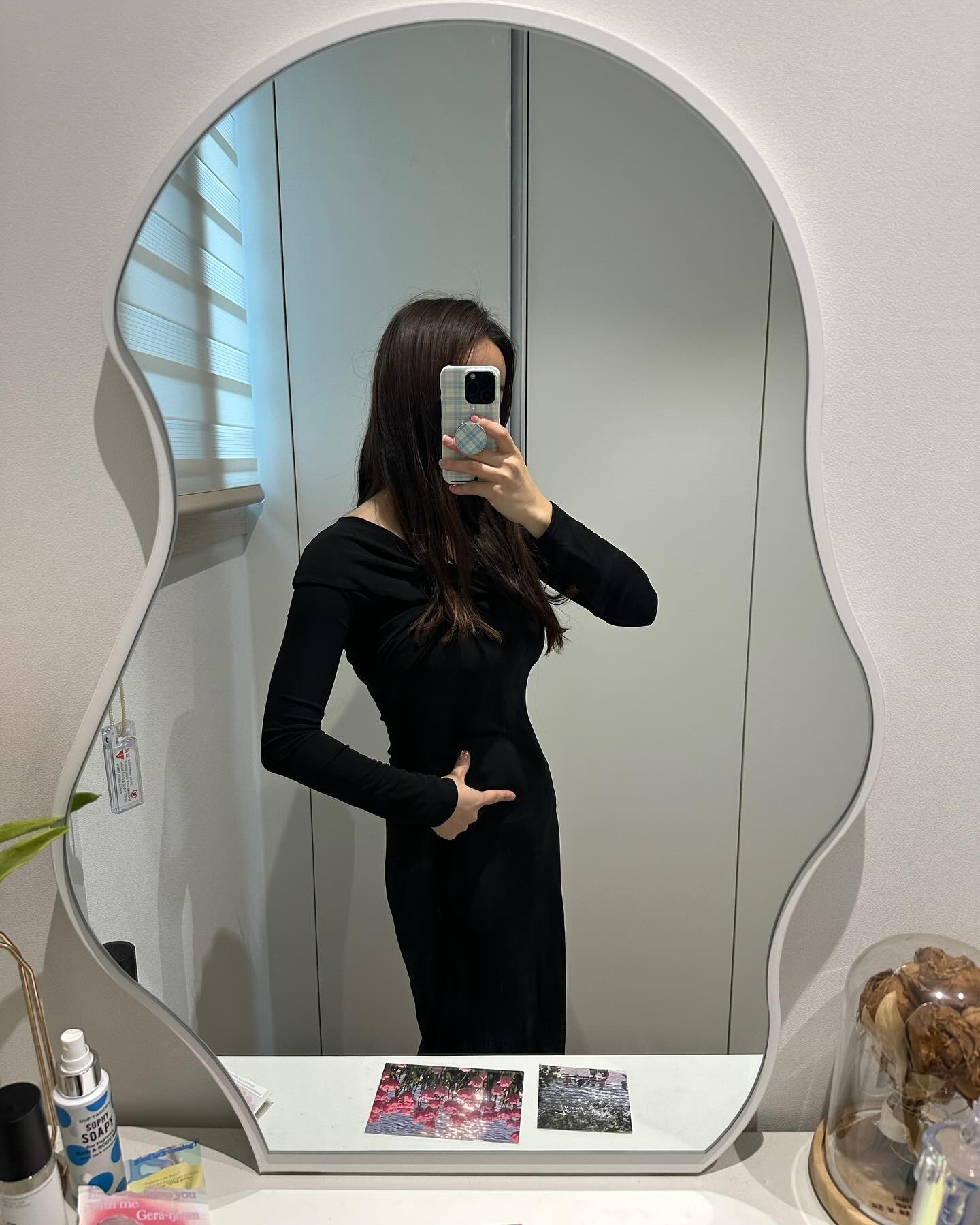 주워니때 입은 주수용 원피스 버린줄 알았는데 찾았다🥹

12주 임산부😆
이번주 반짝이 만나러 갈게

둘째임신은 쉽지가 않구만🥲
화이...팅🫶🏻

#육아기록#데일리#일상#팔로우#팔로워#맞팔#소통#임신#임산부#임산부스타그램#뱀띠맘#임신소통#반짝이#육아#육아맘#육아소통#임신12주