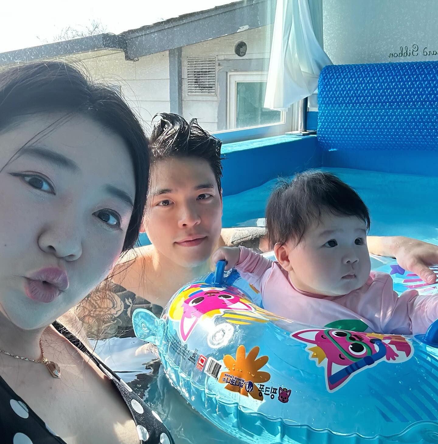 은겨리 랑 함께한 첫 #물놀이 💙