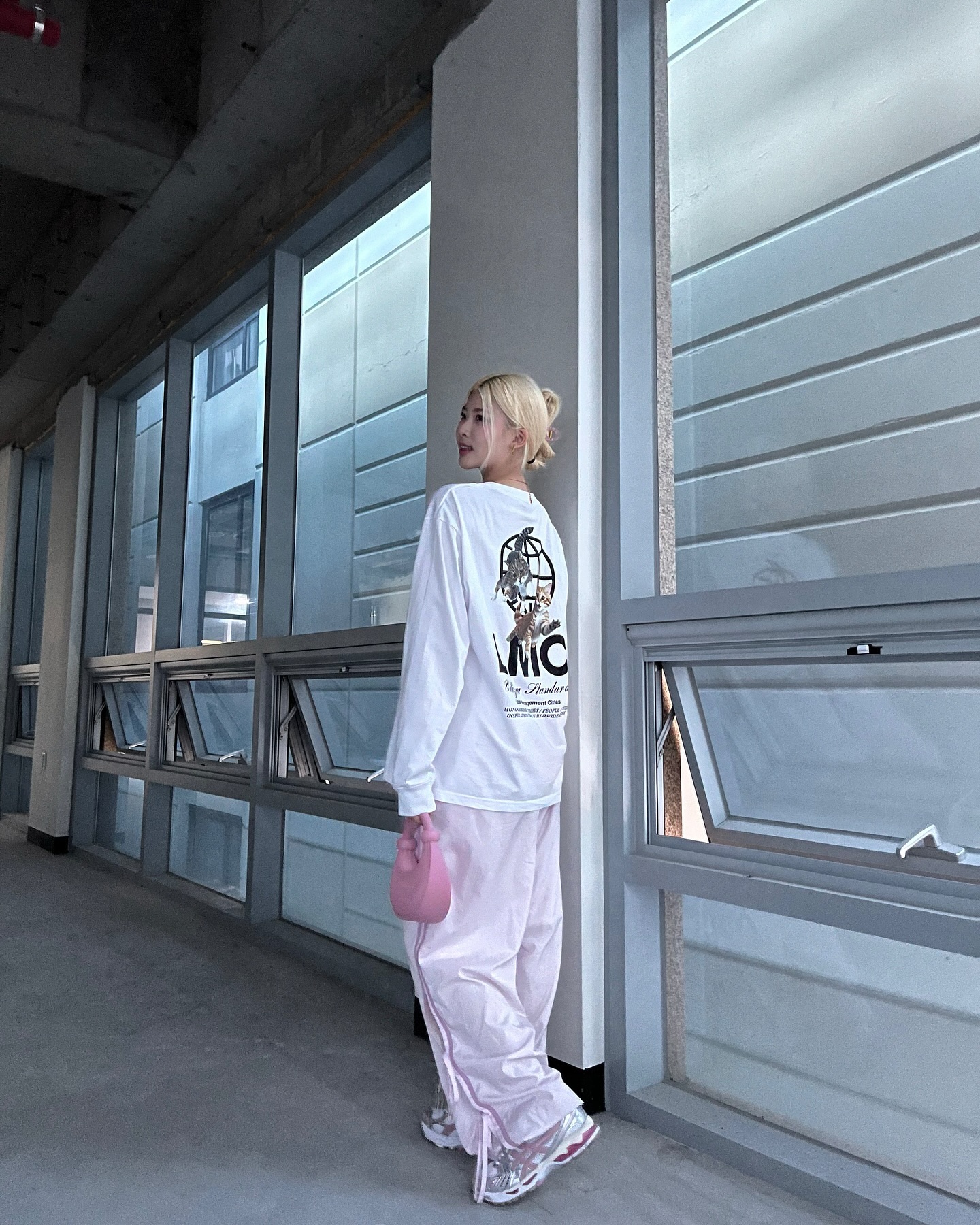 장래희망: 고양이집사🐱
lostmanagementcities 

#협찬 #LMC #엘엠씨 #gift