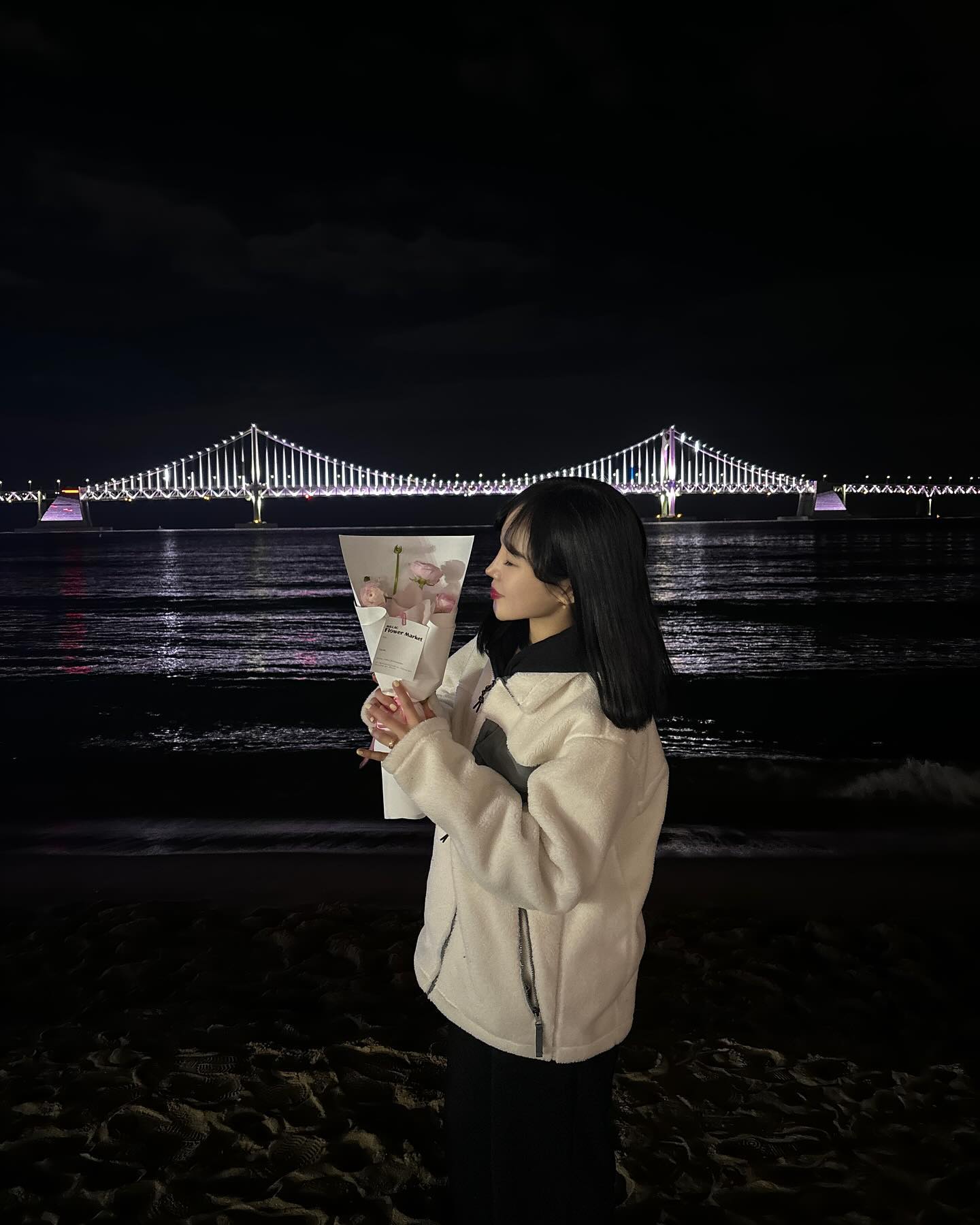 충전완료 🙋🏻‍♀️🌉🌊
