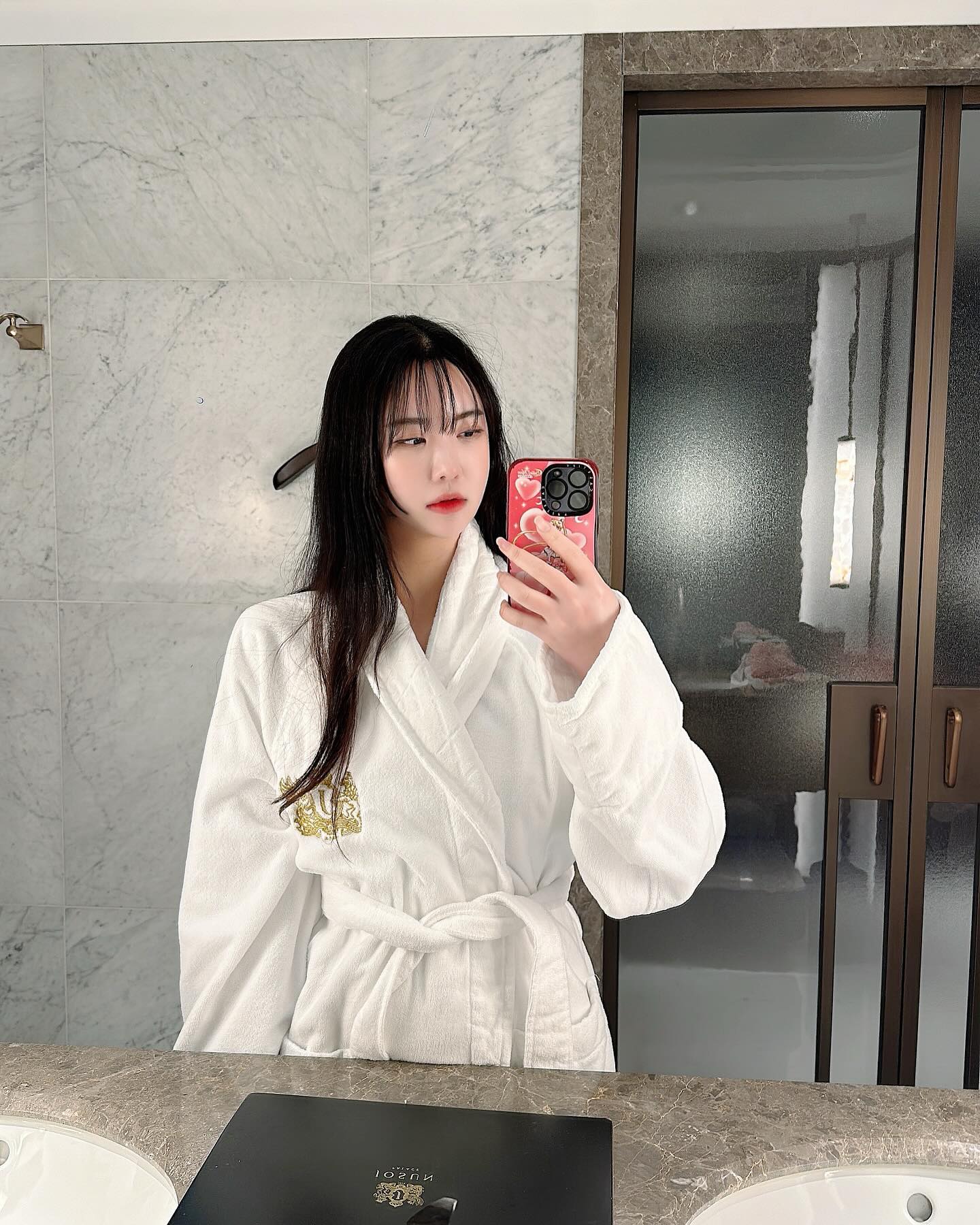 저번에 갔던 조선팰리스❤🦁️
친구들이랑…수영장 가고싶었는데..못간게 한이다