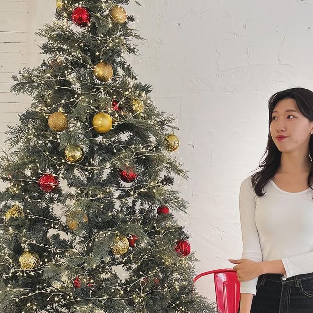기슬 giseul on Instagram: "#광고 #마른파이브 히트터치 슬림핏 U넥 베이직티! 요즘 맨날입고 외출하는 내 히트텍! 내복이지만 단독으로 입어도 넘 좋아용>.> 마른파이브 히트텍 입고 위에 자켓 입