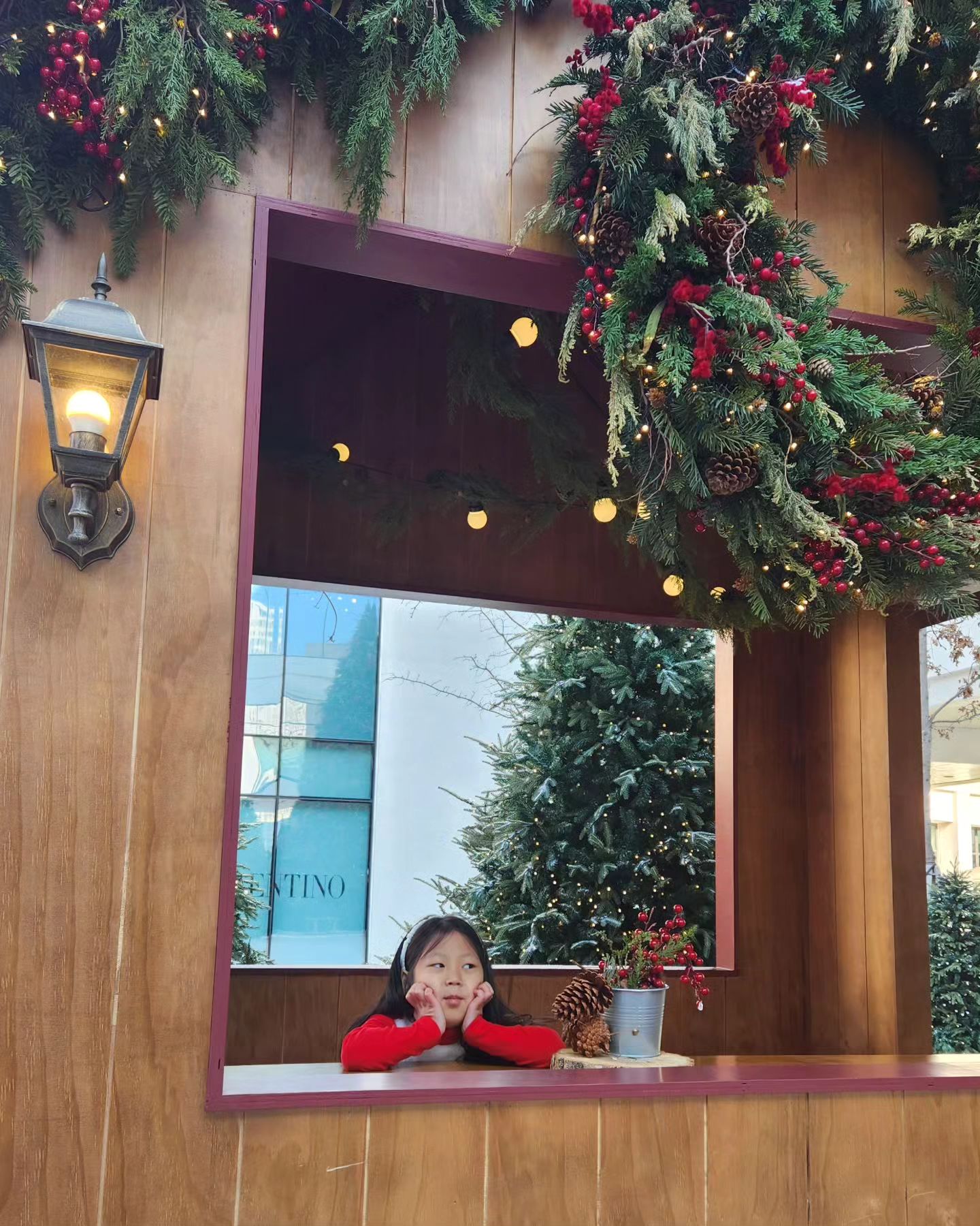 메에리크리스마스☃️🎄

#크리스마스포토존 #크리스마스이브 #크리스마스이브데이트 #크리스마스트리포토존 #다산현대아울렛 #다산현대아울렛스페이스원 #다산현대아울렛포토존 #딸아빠육아 #아빠와딸그램