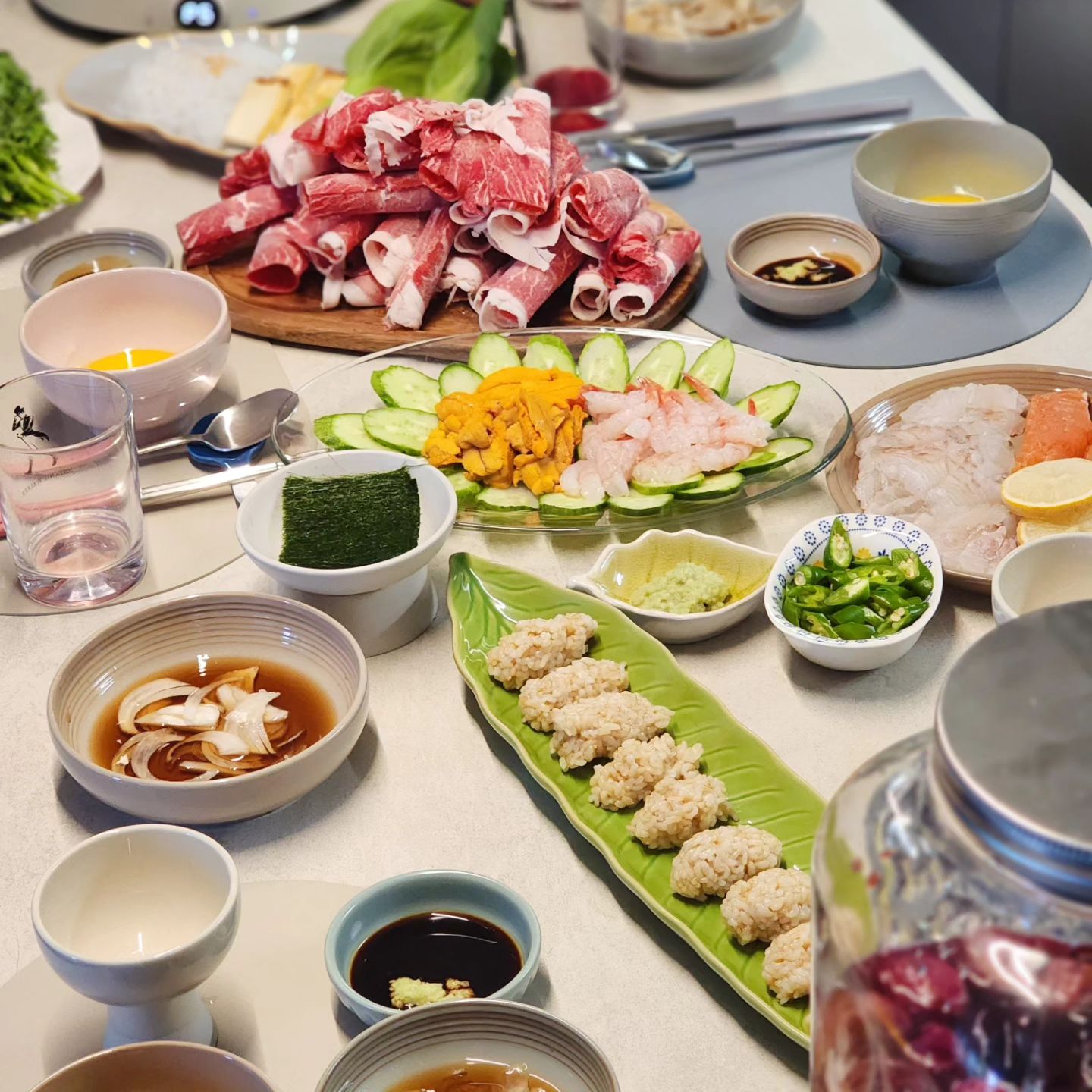 프로집들이러의 🫣
집들이 음식모음🥗🥘🍤🍾🍷
:
:
#집들이메뉴#집들이요리#요리그램
#집들이#집들이음식#요리#소통
#일상#데일리#선팔#맞팔#좋아요
#daily#instago#f4f#follow