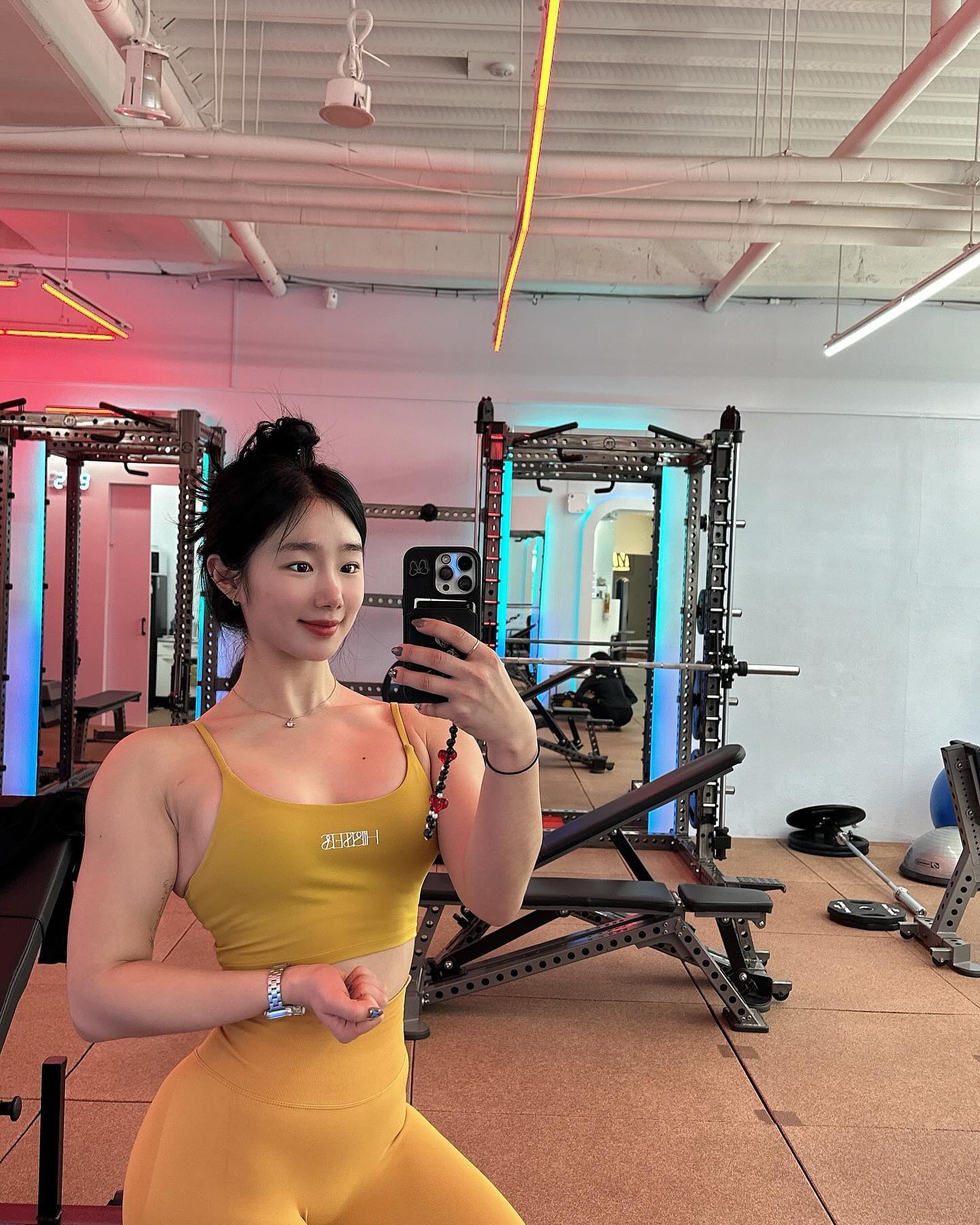 ✨💛🐥

#bodycheck #눈바디 #workout 
#머슬메모리짐 #운동하는여자 #힙시스터즈