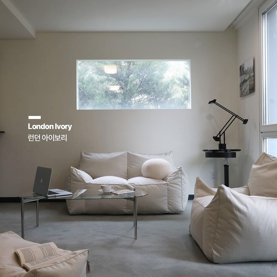 #리그램 - flasier_home by get_multi_repost
flasier_home 플래지어 프렌즈 모집
<플래지어 공식 서포터즈>

TOM META-CARE
빈백, 더 이상 저렴한 패브릭으로
인한 고민과 걱정은 그만!

몸과 마음까지 편안하게 케어하는
톰 메타케어 방수 패브릭 빈백소파로
365일 완벽한 휴식을 누려보세요.

———————————————————————
★모집 기간 : 2023.12.01 ~ 12.05까지 (수요일)
★대상상품 : 톰 메타케어 1인, 하이백, 2인 중 택1 (4가지 색상 옵션)
★인원 : 10명
★참여 방법 : 홈페이지 & 인스타 피드를 참고해 주세요.
★발표 시기 : 2023.12.06 (예정)
———————————————————————