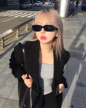 [SeeChic] 뉴트로 볼드 스퀘어 뿔테 선글라스