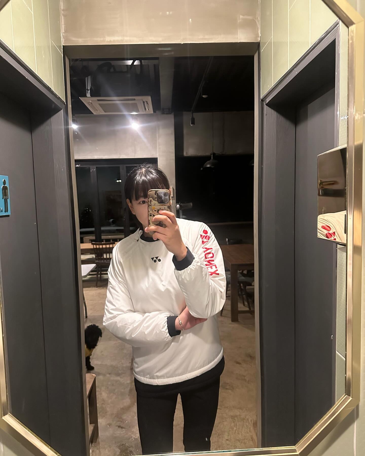 우래미오빠 감사요^^

예쁘고 따뜻한 #요넥스 바람막이😆

이거입고 운동가야지ㅋㅋ

#배드민턴
#요넥스바람막이 
#운동복
#광고 #협찬