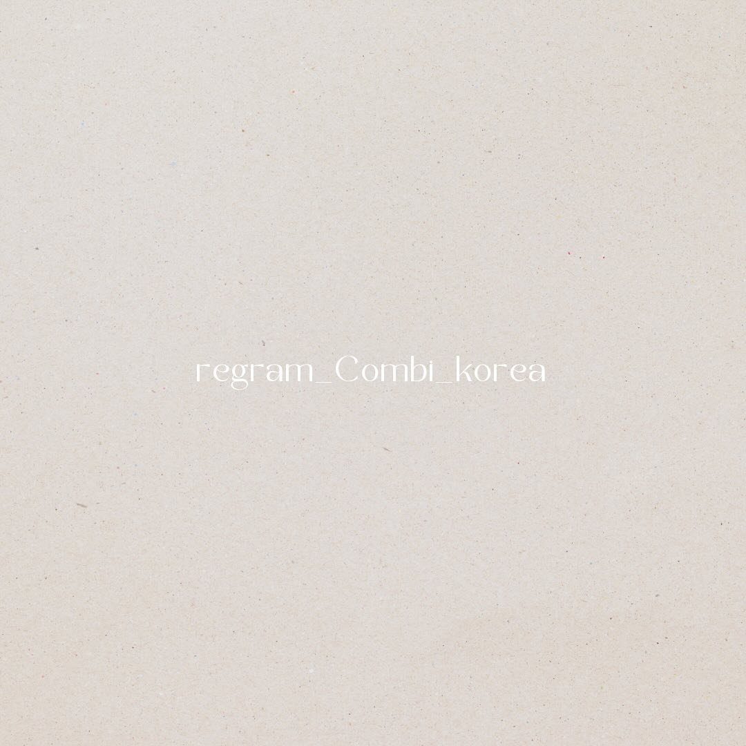 #리그램 - combi_korea by get_multi_repost
콤비 물티슈워머 체험단 모집🙋🏻‍♀️💚

🌡️체온 조절이 미숙하고 온도에 민감한 아이들,
따듯한 물티슈로 자극없이 닦아주세요.

▪️ 빠른 시간 내에 따뜻해지는 쾌속가열♨️
▪️ 사용할만큼의 양만 데워져 오랜시간 수분보호💦
▪️ 물티슈 크기와 상관없이 올려주는 오토푸쉬 기능⬆️
▪️ 하루종일 사용해도 부담없는 5W 저전력⚡

육아가 더욱 편해지는 따뜻한 물티슈워머

❣참여방법❣

1. 콤비코리아 (combi_korea) 계정 팔로우 필수⭐
2. 프로필 링크를 통해 체험단 참여해주세요~!

👉 댓글로 친구 소환하면 당첨확률 up!
👉 스토리 또는 리그램 공유하면 당첨확률 up!

✔ 기간: 3/4(월) ~ 3/13(수)
✔ 발표: 3/15(금), 개별 연락
✔ 경품: 물티슈워머 1개씩, 총 10명, 색상랜덤

- 당첨자는 경품 수령 후 1주 안에 후기를 작성해주셔야 합니다.
- 당첨 후 배송지 정보 미전달 시 당첨이 취소될 수 있습니다.
- 당첨자의 후기 사진 및 영상은 마케팅 자료로 활용될 수 있습니다.
.
.
.
#콤비 #물티슈워머 #콤비물티슈워머 #신생아선물 #신생아 #신생아물티슈 #신생아기저귀 #체험단모집 #체험단이벤트 #이벤트진행중 #조카선물 #설선물 #출산준비물 #육아템