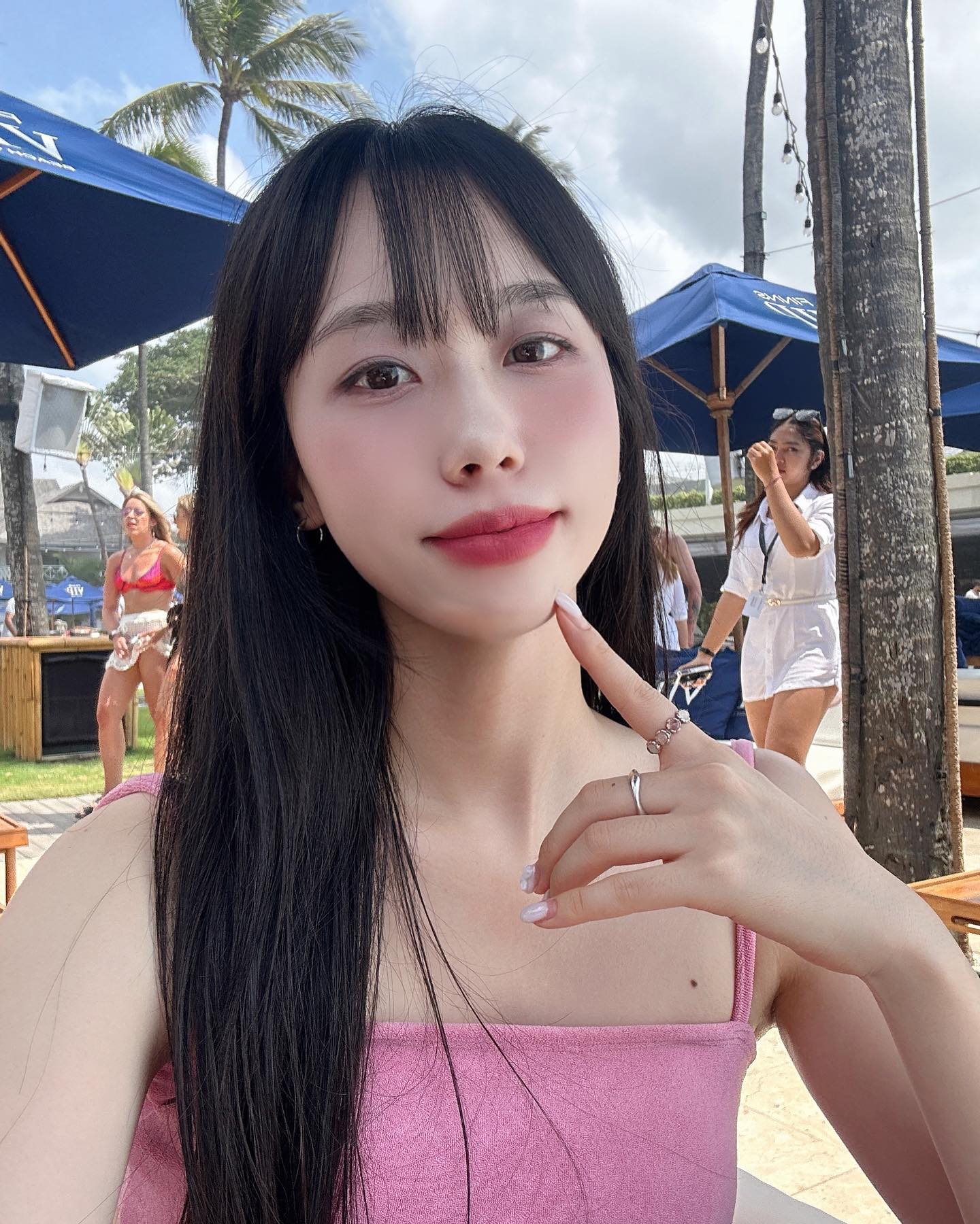 너무 예뻤던 짱구🩷💜

#발리 #발리여행 #bali #canggu #canggubali #cangguvillage #finnsbeachclub #핀스비치클럽 #bodyworks #balitravel