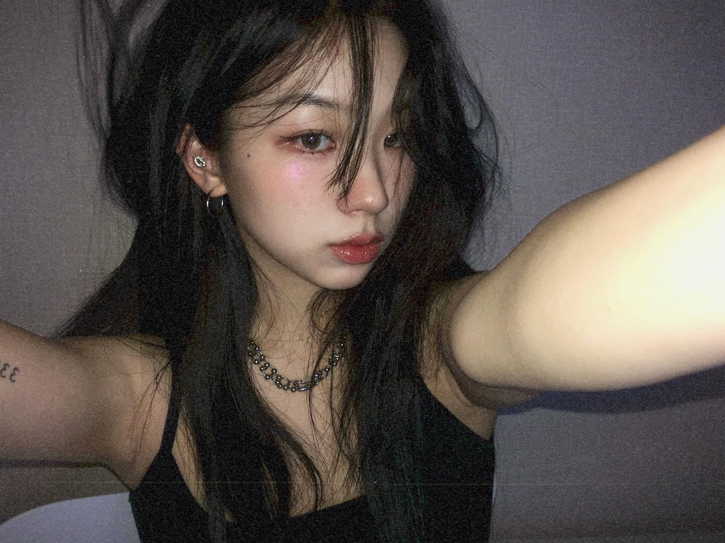 속눈썹에 진심이야🫀 나.💝 속눈썹 붙이면 부담스러워서 많이 사봤는데 돌고 돌아♻️ 코링코 윙크 속눈썹으로 정착•••// 언더 속눈썹까지 들어있어서 윗트임,밑트임 효과는 덤인거야,,,Coringlove🩷

#제품제공 #제품협찬 

#코링코 #톡톡하라 #아이돌속눈썹 #가닥속눈썹 #인조속눈썹 #속눈썹추천 #메이크업튜토리얼 #아이메이크업 #아이메이크업튜토리얼 #아이메이크업  #핀터레스트 #좋아요 #ootd #fashion #데일리룩 #미니멀룩 #lfl #제품협찬