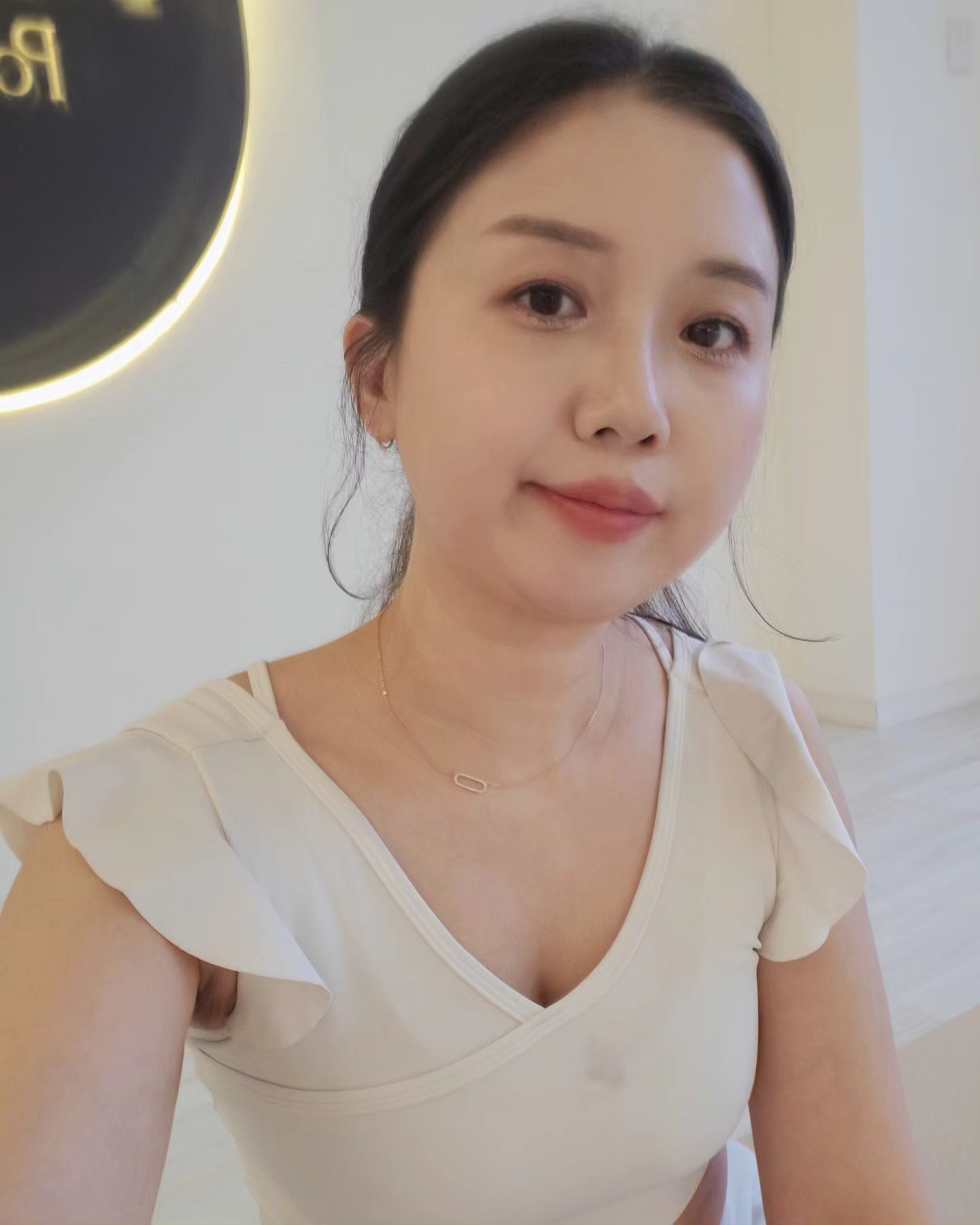 한살 더 먹은 기념 셀카

#한살더먹음 #셀카 #중딩맘 #오랜만에셀카