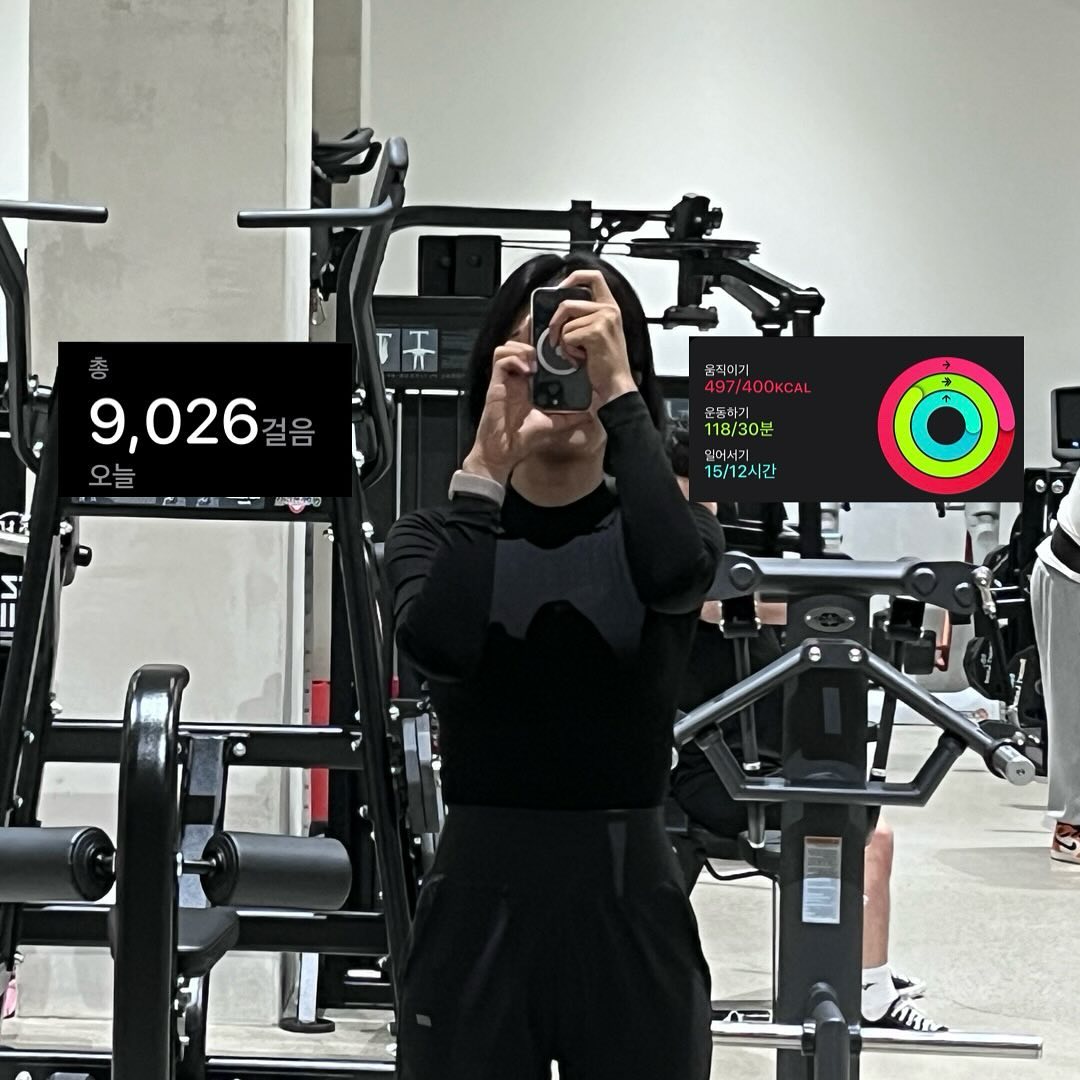 #오운완 #하체운동

#시티드레그프레스 60kg 해봤는데 무거웠다🥲
올라갈 때 한번에 훅 올라가기
내려올 때 버티며 내려오기
어깨펴고 가슴펴고
발바닥 전체에 힘주기
