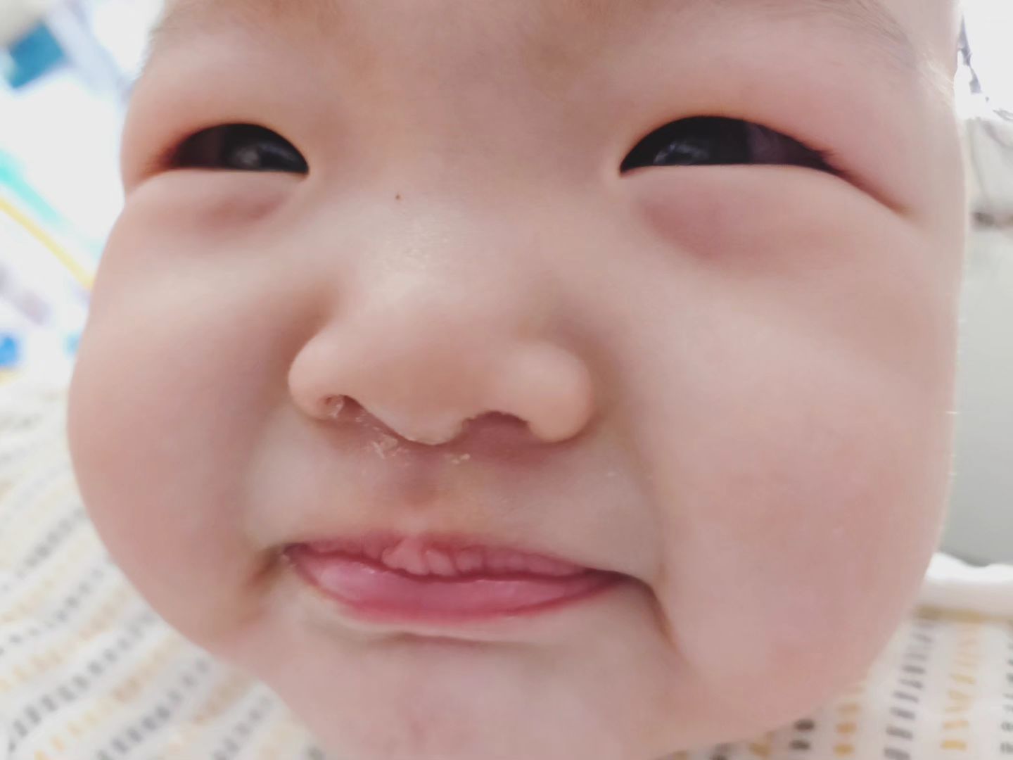 8개월 진입한다고 징징이된 열무씌🫣

너무 이쁘고 귀여운데...
사랑스러운데...
귀 테러 당할 때마다 극한이다🙈🫠

#콧물이제그만
#세상이너맘대로되는게아냐
#몸이마음대로안되서슬픈 #8개월아기
#육아기록 #육퇴후자유시간