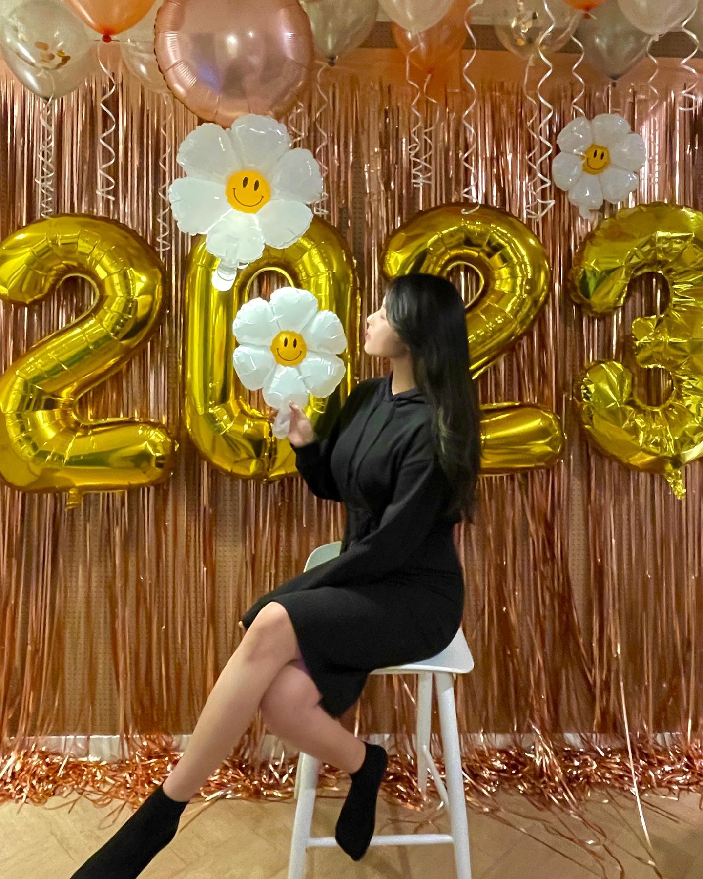 안녕, 2023🖐️