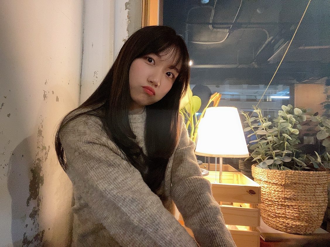 🍁🍂바삭파삭🍂🍁
.
.
.
.
.
#가을 #카페 #샤로수길 #대학생코디 #대학생패션 #대학생 #가을코디 #대학생룩 #좋아요 #데일리 #일상 #오오티디 #셀카 #셀피 #셀스타 #사진 #사진스타그램