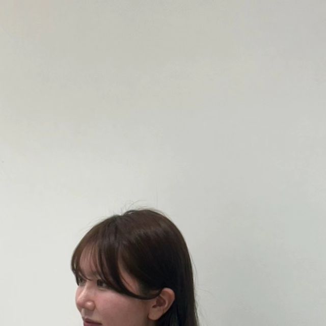 채이 on Instagram: "#광고 어제 유메즈헤어 유아쌤한테 빌드펌 받았어요 꼼꼼히 해주시고 머리 조심조심 다뤄주셔서 좋았어요 친구 만나고 온 것처럼 재밌고 좋았습니당 ☺️🤍 몇년만에 앞