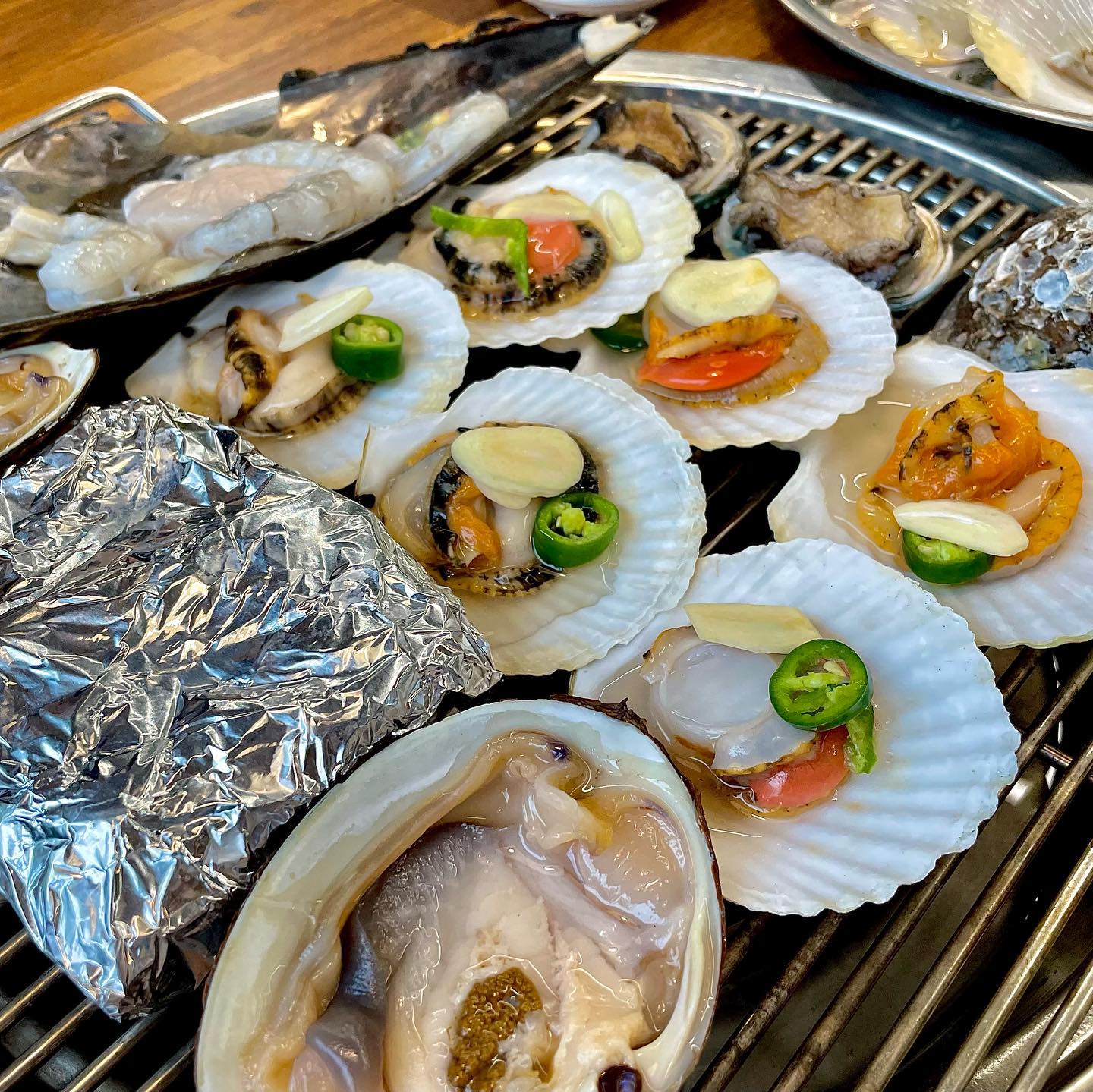 청주 조개구이 맛집

봉명동 조개바다

​

충북 청주시 흥덕구 백봉로 183번길 7

충북 청주시 흥덕구 봉명동 2882

043-266-2522

오픈 시간 15:00 ~02:00

라스트 오더 01:00

매주 일요일 정기휴무

내부 화장실

#청주조개구이
#청주조개찜
#청주맛집
#청주술집
#청주회식
#조개구이
#조개찜
#조개구이맛집 
#여기어때
#청주식당 
#꾸어본조개바다 
#조개바다
#봉명동조개구이
#봉명동술집
#핫플