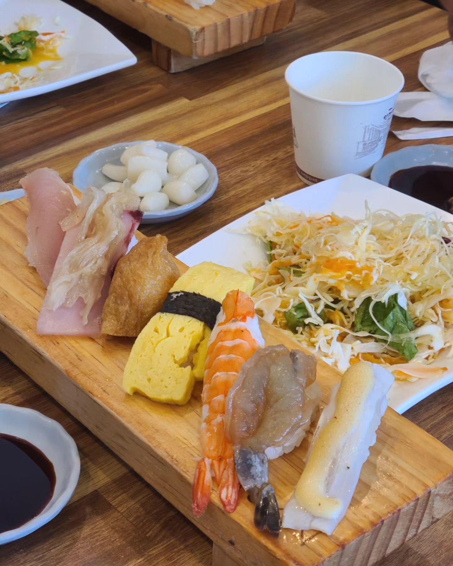 .

며칠전부터 #냉모밀 #돈까스 넘 먹고 싶었는데 
아니 #여기가딱이구만 

#김재운초밥사랑 #히레카츠 #영등포맛집