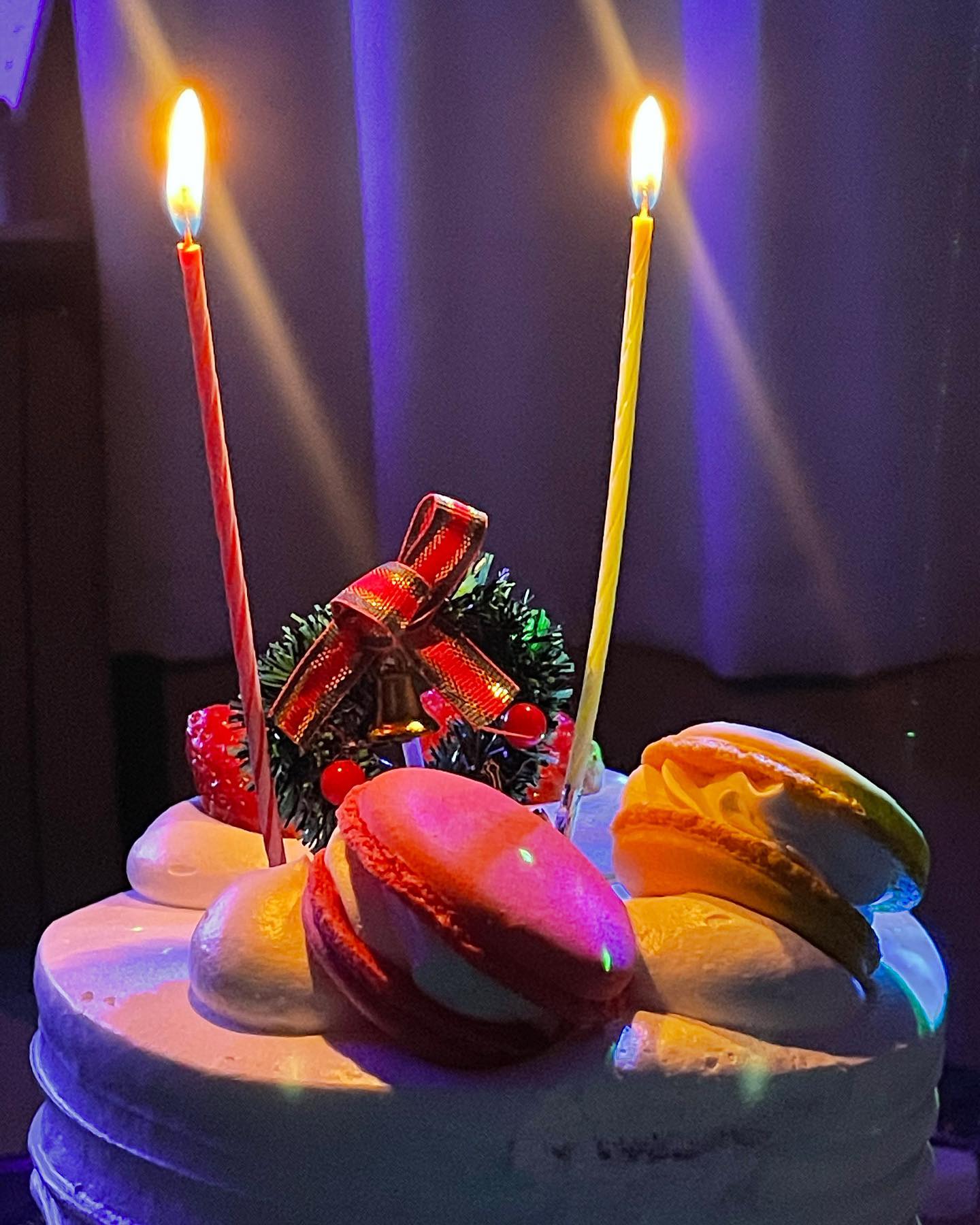 생각해보니까 나 작년에도 생일때 일하고 제주갔구나.. 
그러니 내일은 꼭 갈 수 있기를 바래본다아…
제발 제발 🙏 날씨요정아 부탁행