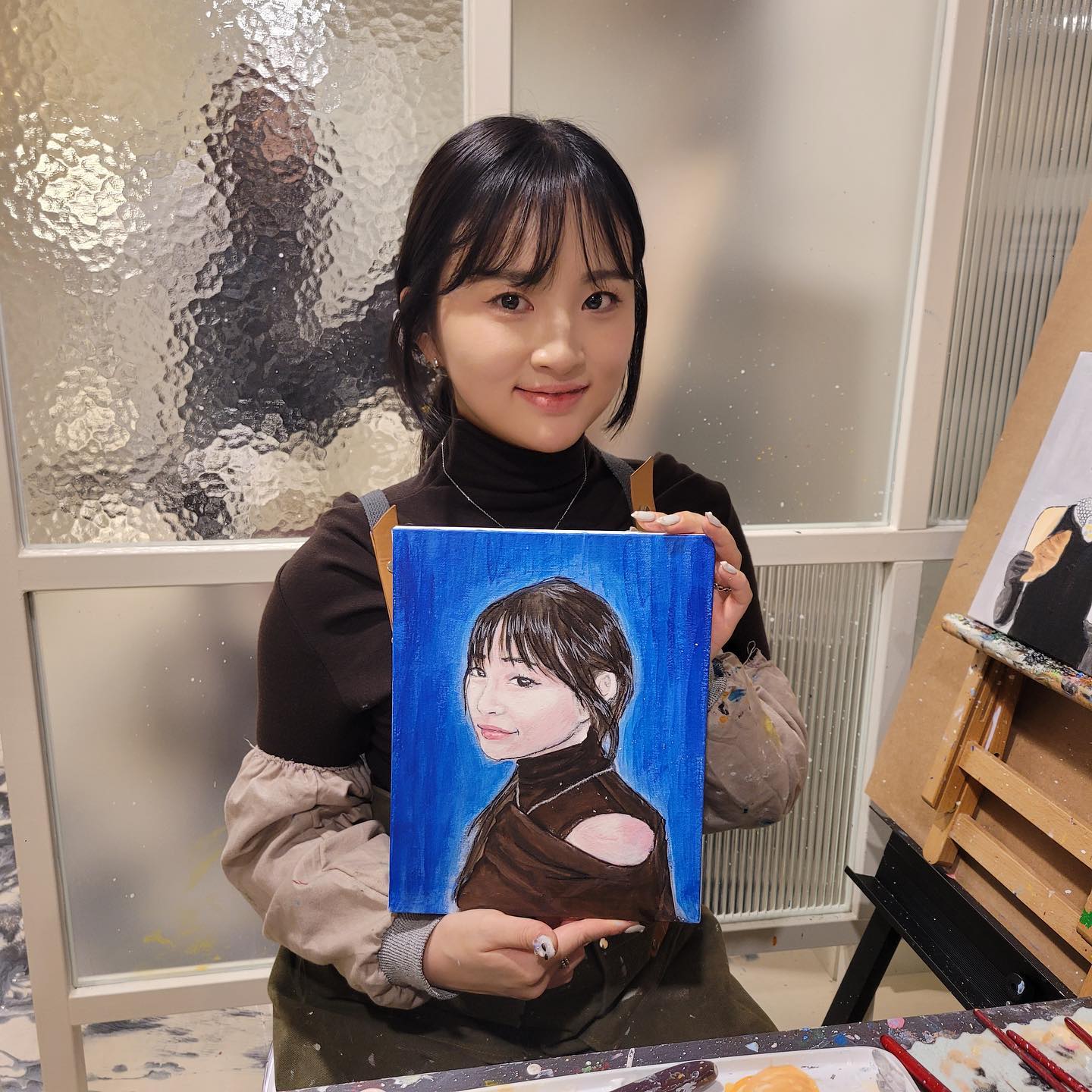 닮앗나유?🫣