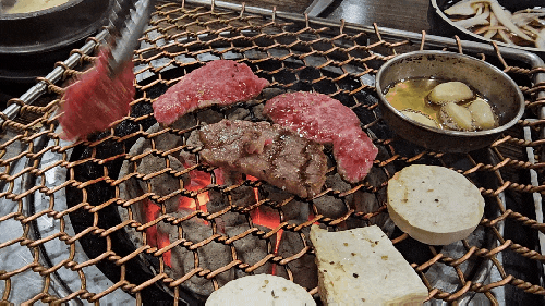 부산대신동맛집 추천 한우암소 워터에이징 맛볼수 있는 부산대신동소고기맛집 꽃마을만석군
