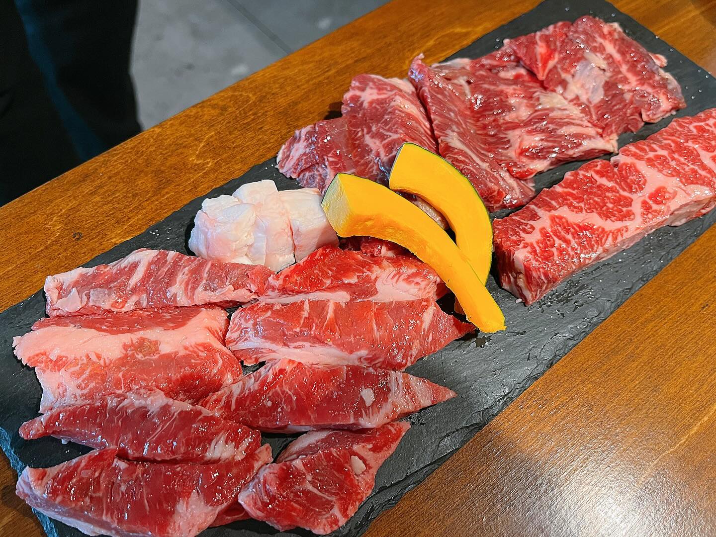 .
.
두번째 방문하는 #고담 !!!!
야당역 찐맛집~
.
소고기로 달려보즈아~~👏🏻
.
.
.
#야당역맛집 #야당고담 #야당역소고기 #야당역삼겹살 #일산맛집 #파주맛집