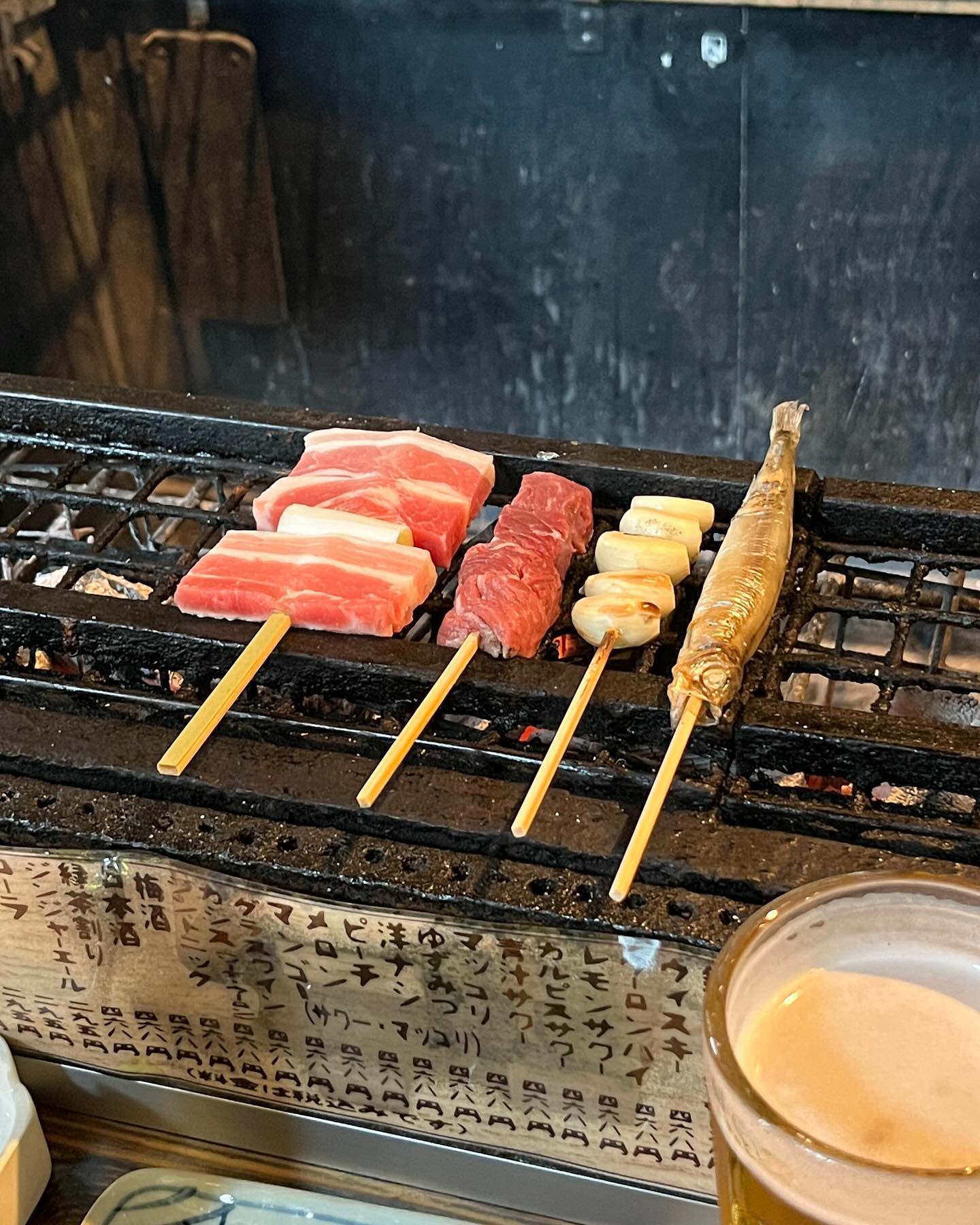 ⠀
오빠랑 실습으로 일본갔을때 먹었던 것들 !♥️⠀
⠀
보통 여행으로 일본가시면 오사카, 교토 등등을 많이 가는데⠀
저희는 실습이다 보니 평소에 안가본 지역을 택해⠀
⠀
[ 하코다테 ] 를 갔었어요!⠀
⠀
처음엔 하코다테..? 시골 촌동네아니야?(ㅋ) 하고⠀
기대를 별로 안했는데⠀
⠀
어랏.. 너무 분위기있고 좋은 거 있죠 ??!!⠀
⠀
여러분들도 혹시 일본여행을 계획하고 계신다면⠀
하코다테 어떠신가효 !!!