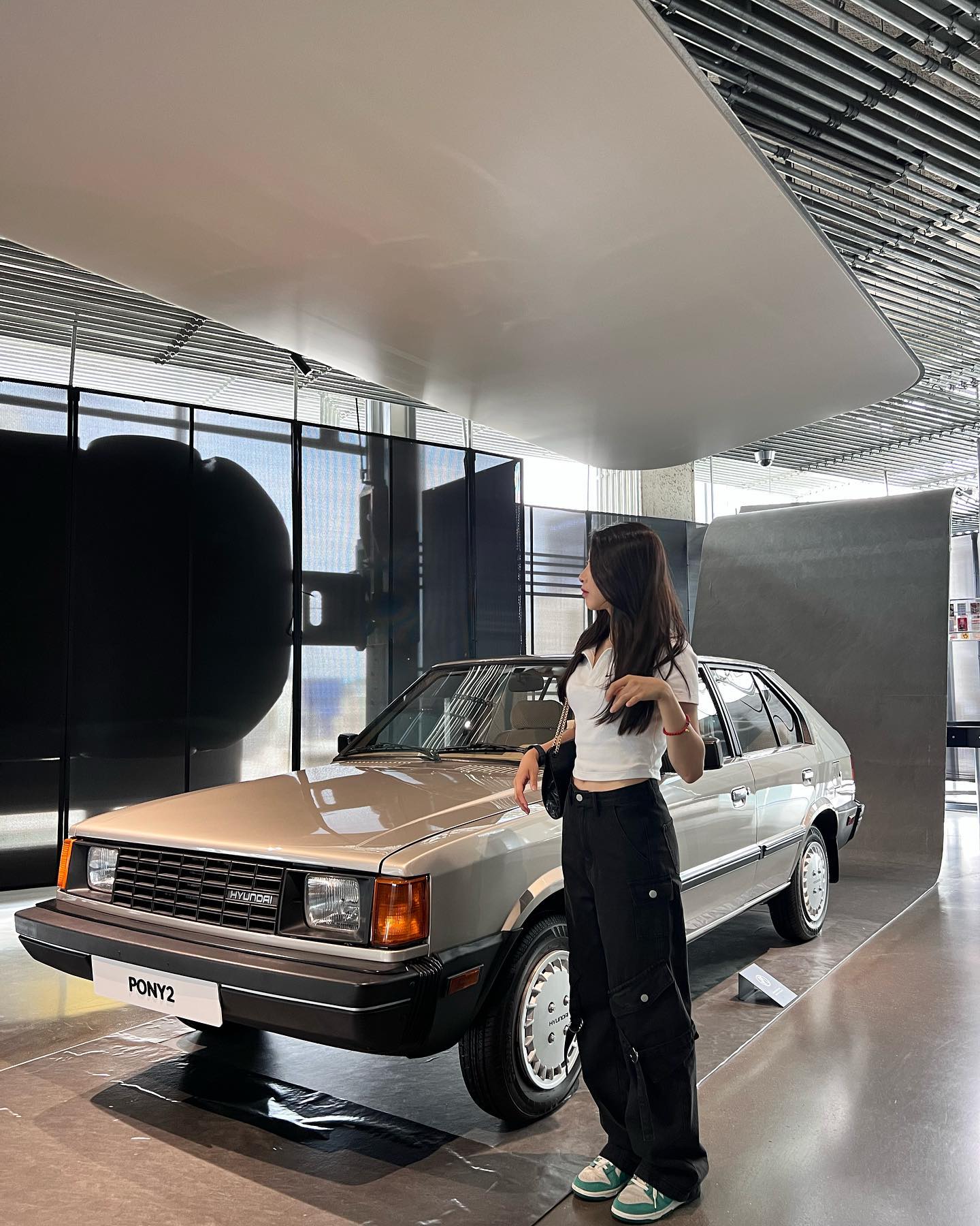 PONY The Timeless🚘🚖🛻

#포니의시간 #포니의시간현대모터스튜디오서울 #포니의시간전시회 #현대모터스튜디오서울 #현대모터스튜디오 #현대 #현대자동차 #서울 #HYUNDAI #HYUNDAIMOTORSSTUDIO #포니의시간🛻 #PONY #Ponythetimeless #레트로 #레트로감성 #압구정 #압구정로데오 #전시회 #무료전시회 #선팔하면맞팔 #선팔 #맞팔 #좋아요반사 #압구정동 #일상 #패션 #레트로패션 #추억 #압구정전시회 #모델