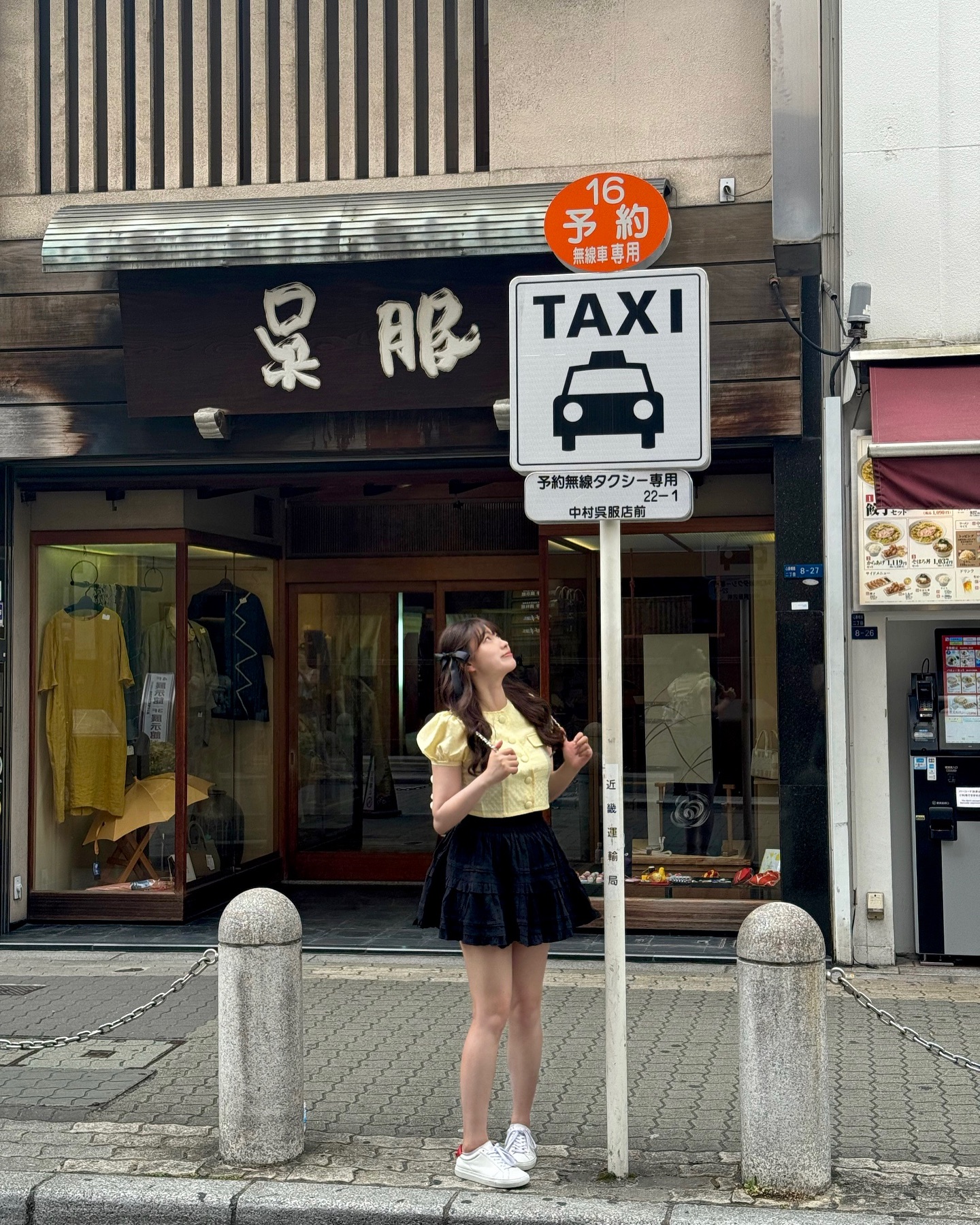 택시로 시작한 오사카 첫 날 일정 ✈️
일본가면 택시타는 버릇 고칠 줄 알았지..
텍스리펀 받고 게스트 카드 발급해서 나를 위한 선물 겟또 🎁

#오사카여행 #장어덮밥 #식도락 #한큐백화점 #미우미우