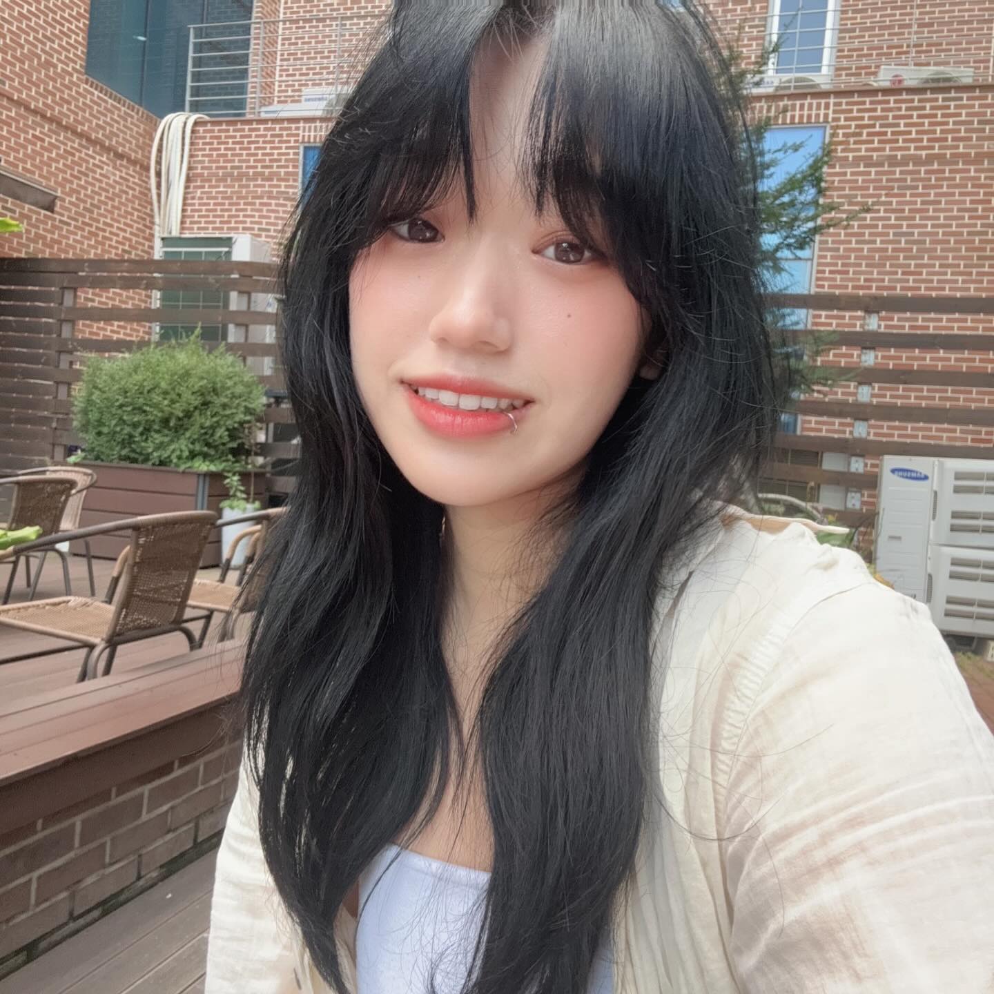 앞머리 기를까🤔