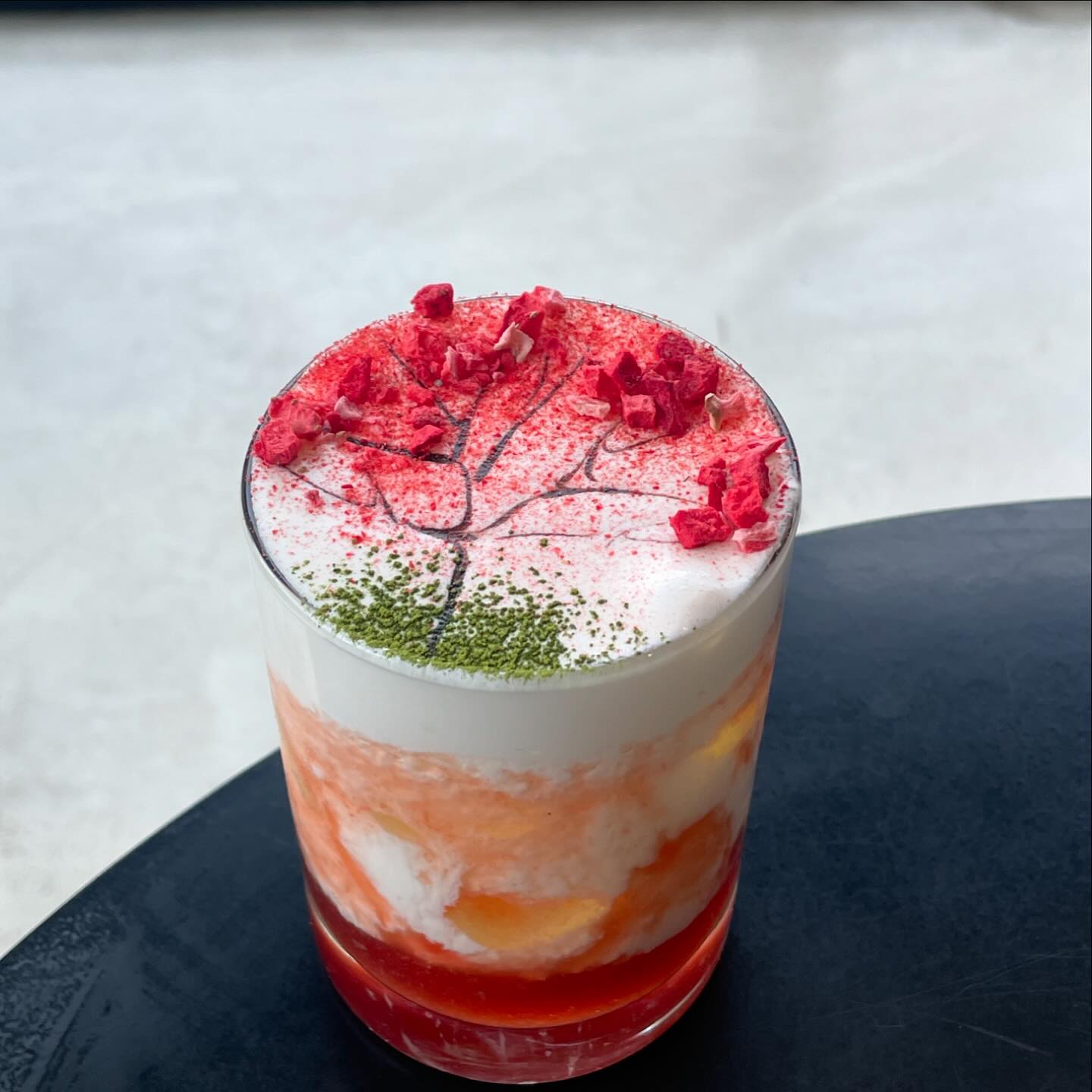 레드 브릿지 (Red Bridge) 🥐☕️

경치도 좋고 짱도 맛있어서 재방문한곳!
(인스타 첫 게시물ㅎㅎ)

-(시그니처음료)복숭아 블라썸
예쁘고 맛있는데.. 가격이 비쌈...😭

#파주 #파주근교나들이 #파주맛집 #파주카페추천 #파주카페 #파주레드브릿지 #레드브릿지 #마장호수 #마장호수출렁다리 #마장호수카페 #서울근교나들이 #서울근교카페 #카페추천 #빵지순례 #크로와상맛집  #daily