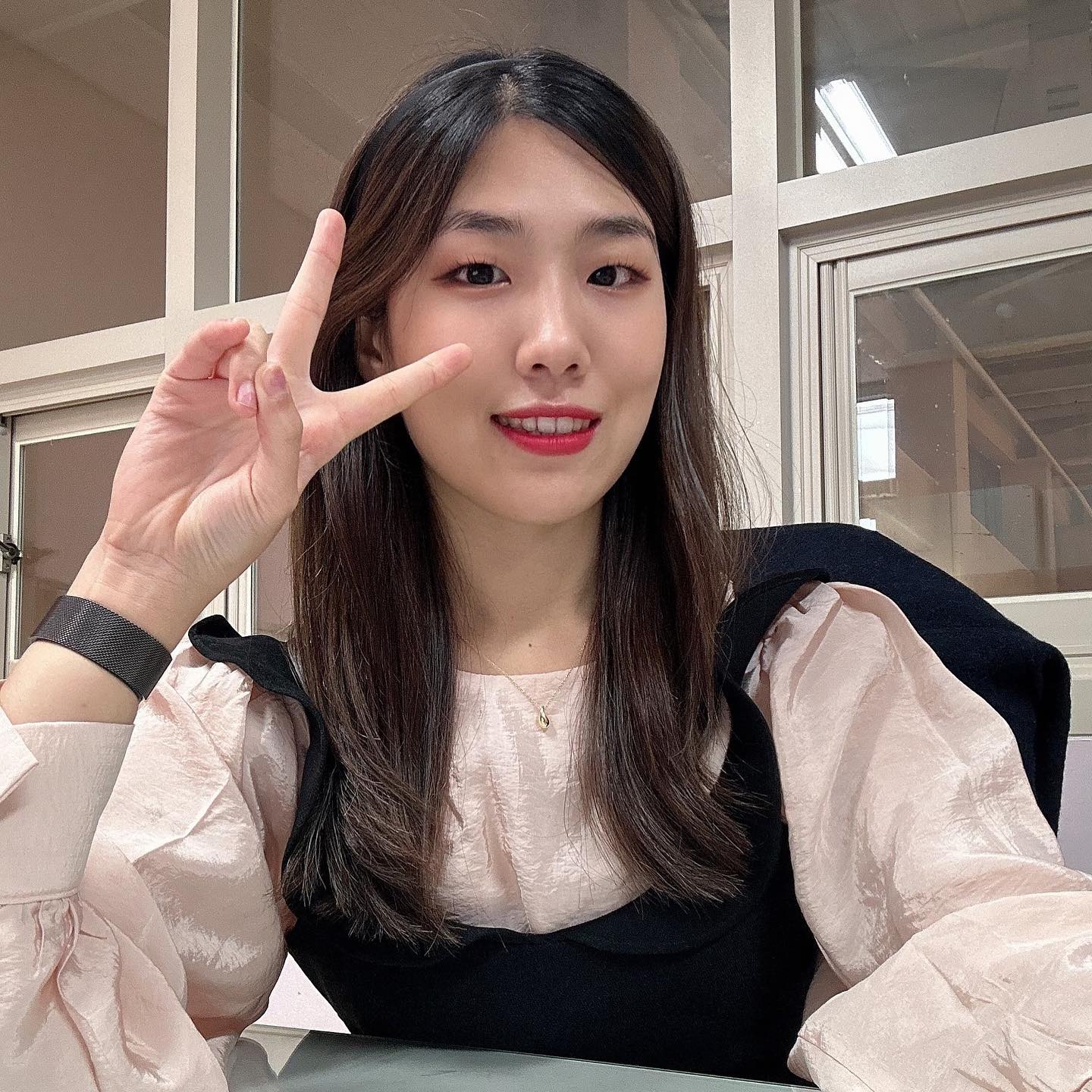 방학하니까 시간이 넘쳐서 하고 싶은 거 다 할 수 있구, 아침에 운동할 수 있는 건 정말이지 너무 좋구, 이번 방학엔 내 힘으로 또 무엇을 이뤄볼까 어느것에 더 힘을 쏟아볼까 생각에 행복한 요즘🥰 이번 방학두 운동으로 건강하게 그리고 알차게 보내보자구💪