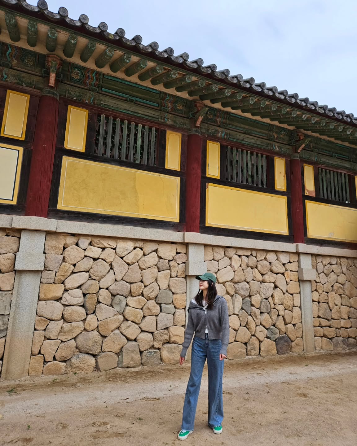 심신의 안정🧘‍♀️.
.
.
.
.
.
.
#대구 #경주 #절 #템플 #단풍 #가을 #여행 #ootd #필라테스 #요가스타그램 #등산스타그램 #일상 #운동하는여자 #헬스타그램 #좋아요반사 #좋반 #좋아요 #맞팔 #맞팔환영 #선팔하면맞팔 #선팔 #힐링 #follow #following #follow4like #likeforfollow #instadaily #trip #travel #temple