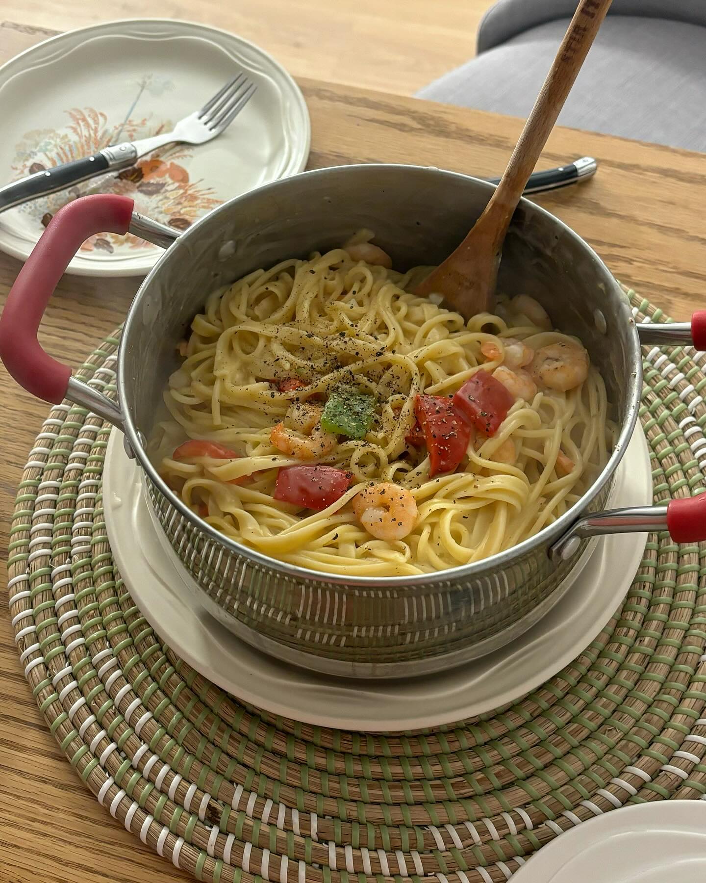 Pasta hotpot 🤣🍽️🍝🧀
#creampasta #pasta #pastarecipe #spaghetti