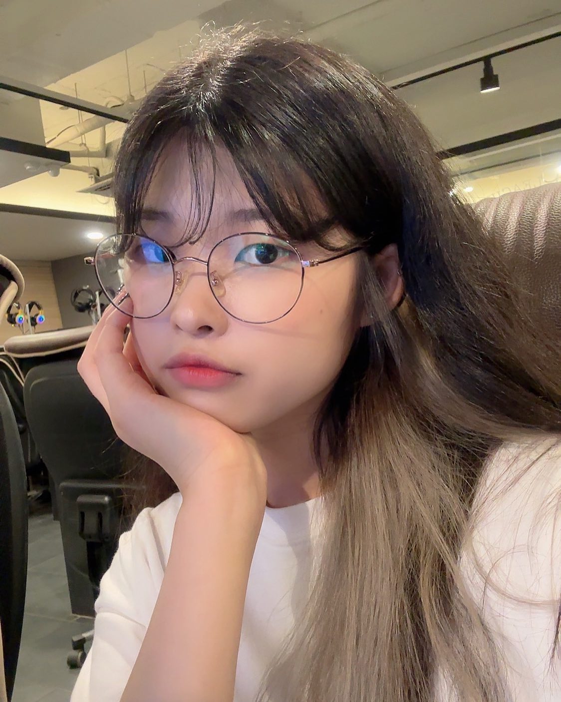 모두들 해피 추석 보내세용🫶
