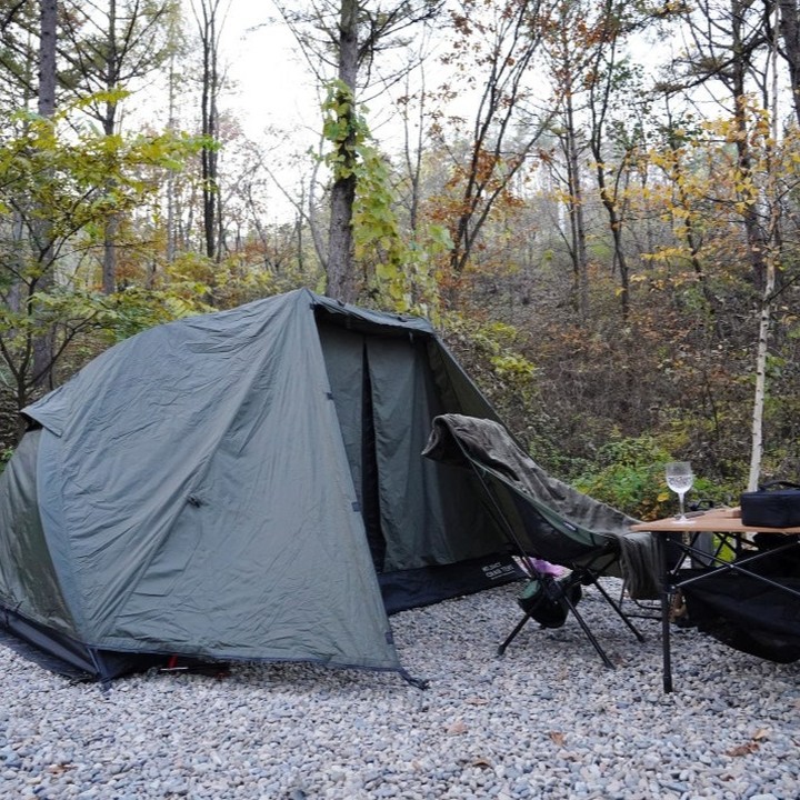⛺ 5성급 캠핑장으로 불리는,
국립 화천숲속야영장에서 늦가을, 초겨울 캠핑

✔ 위치: 강원도 화천군 간동면 배후령길 1144
✔ 특징: 오토캠핑장, 전기 사용 가능, 반려동물 동반 가능 데크 별도 있음
✔ 예약: 숲나들e

💡 캠핑장 장점
✔ 최신식 시설 대비 저렴한 이용료
✔ 전자레인지, 정수기 구비
✔ 전기 사용 가능(600W 이하), 숯 사용 가능
✔ 장작 불가

#캠핑 #국립야영장 #화천숲속야영장 #가을캠핑 #겨울캠핑