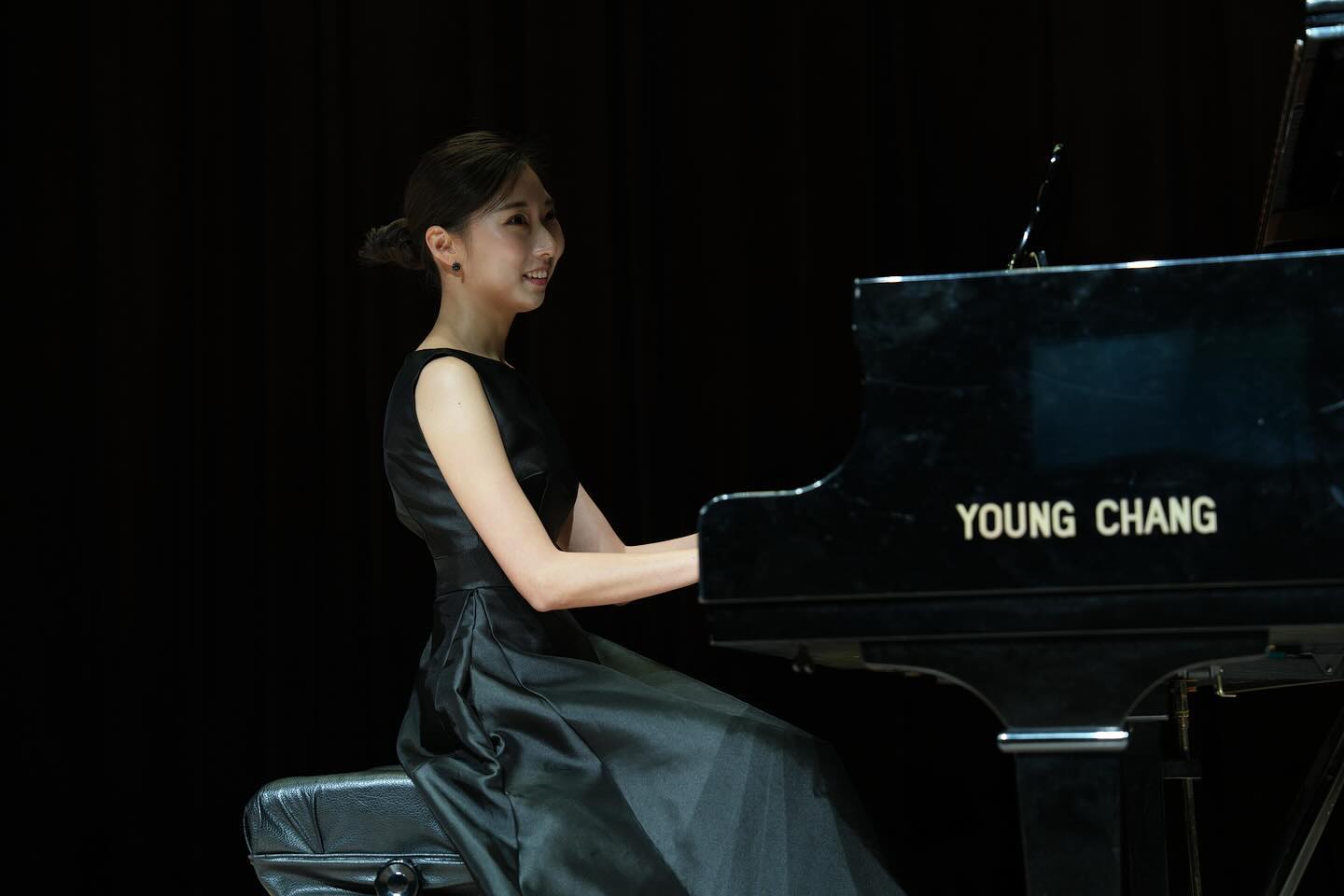🎹
꿈을 자주 꾸는데
꿈도 자주 이룬다

나는 공로없도다
예수의 피밖에 없네
(찬송가 252장)

#감사합니다
#hug
#리라클
#예작음악사
#예작음악콩쿠르
