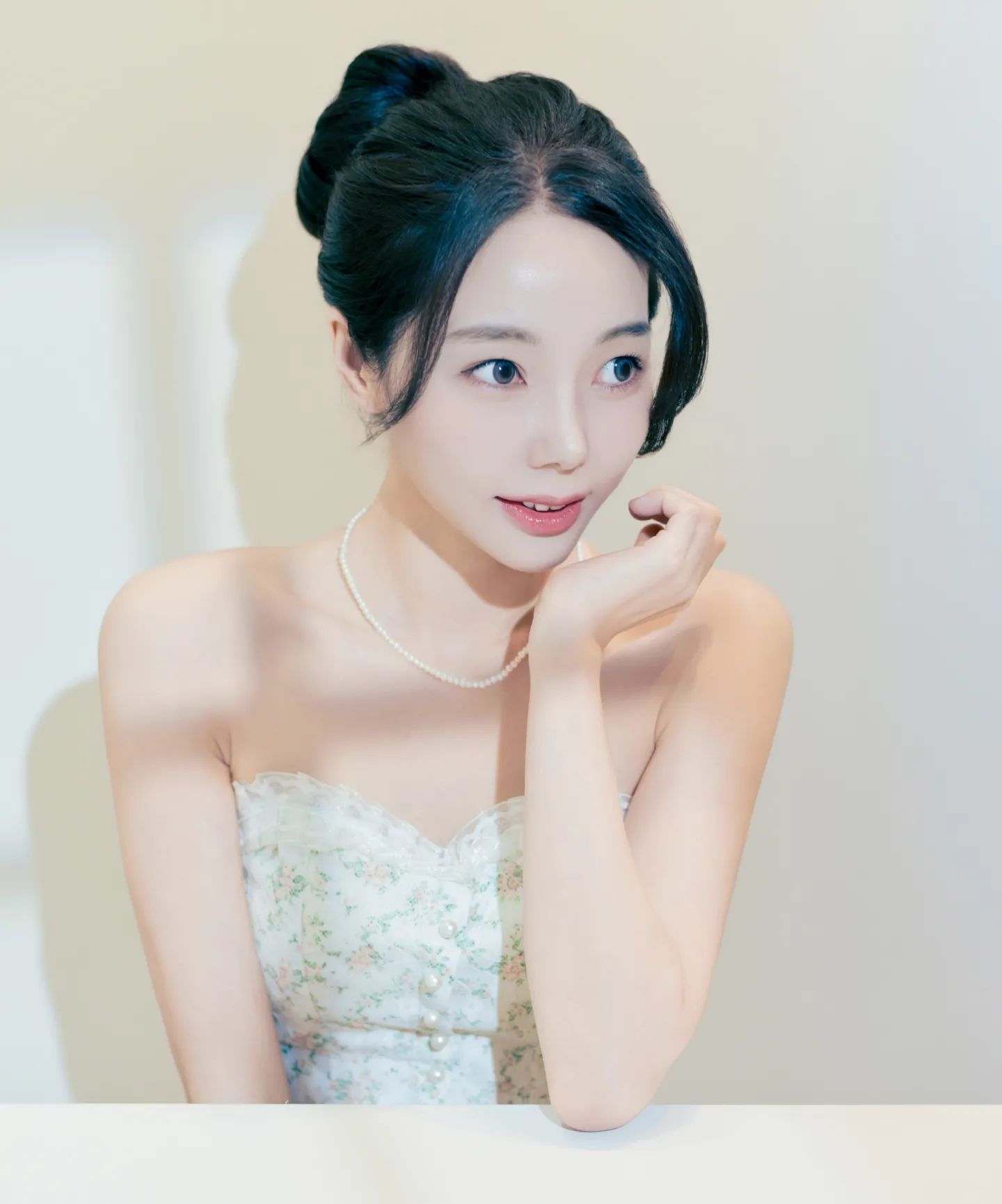 𝗛𝗲𝗹𝗹𝗼, 𝟮𝟬𝟮𝟰
웃을 일 많은 한 해 되세요 🫶

photo by kasa_photo_
#프로필 #샘플촬영 #꿈속스튜디오 #2024 #happynewyear
