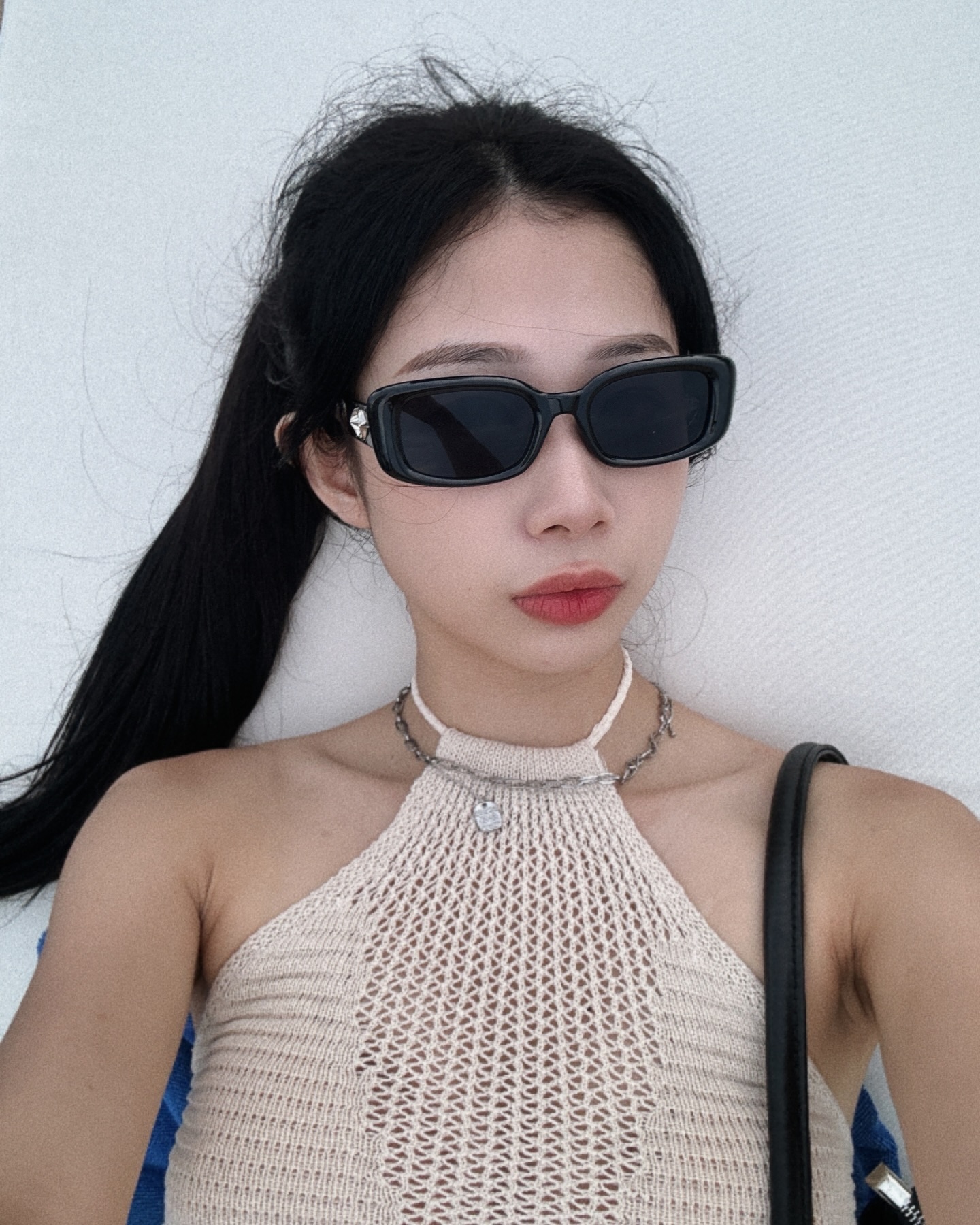 살아있음.

#수영장파티_베인🕶️