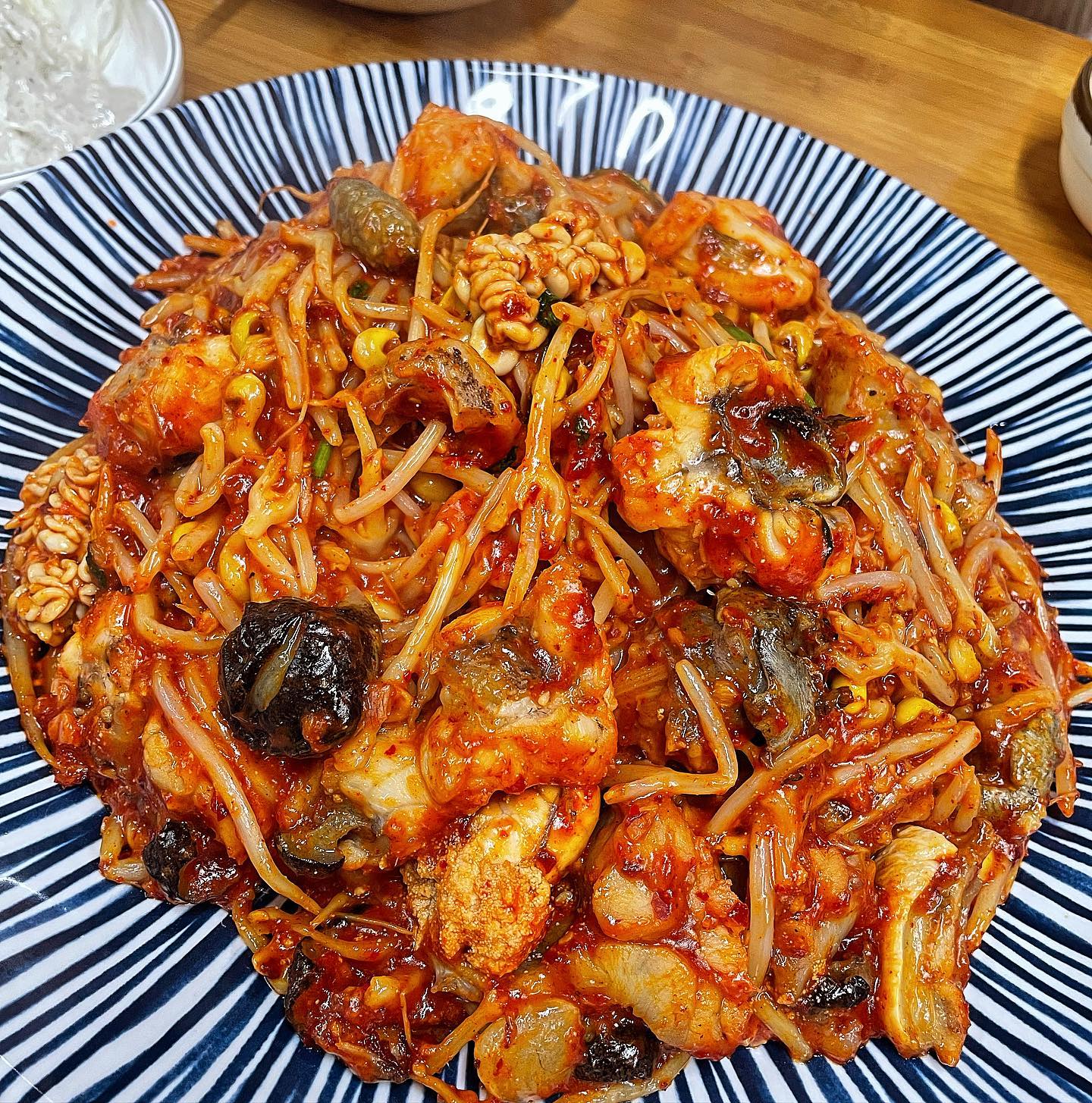 소문난마산아구❤️
오랜만에 아구찜먹었는데 
진심 맛있네 ㅠㅠ 자극적이지도 않고
딱 좋아여!! 츄르릅 또먹고싶다💦

#소문난마산아구 #종로3가맛집 #아구찜#아구찜맛집 #아귀요리#아귀