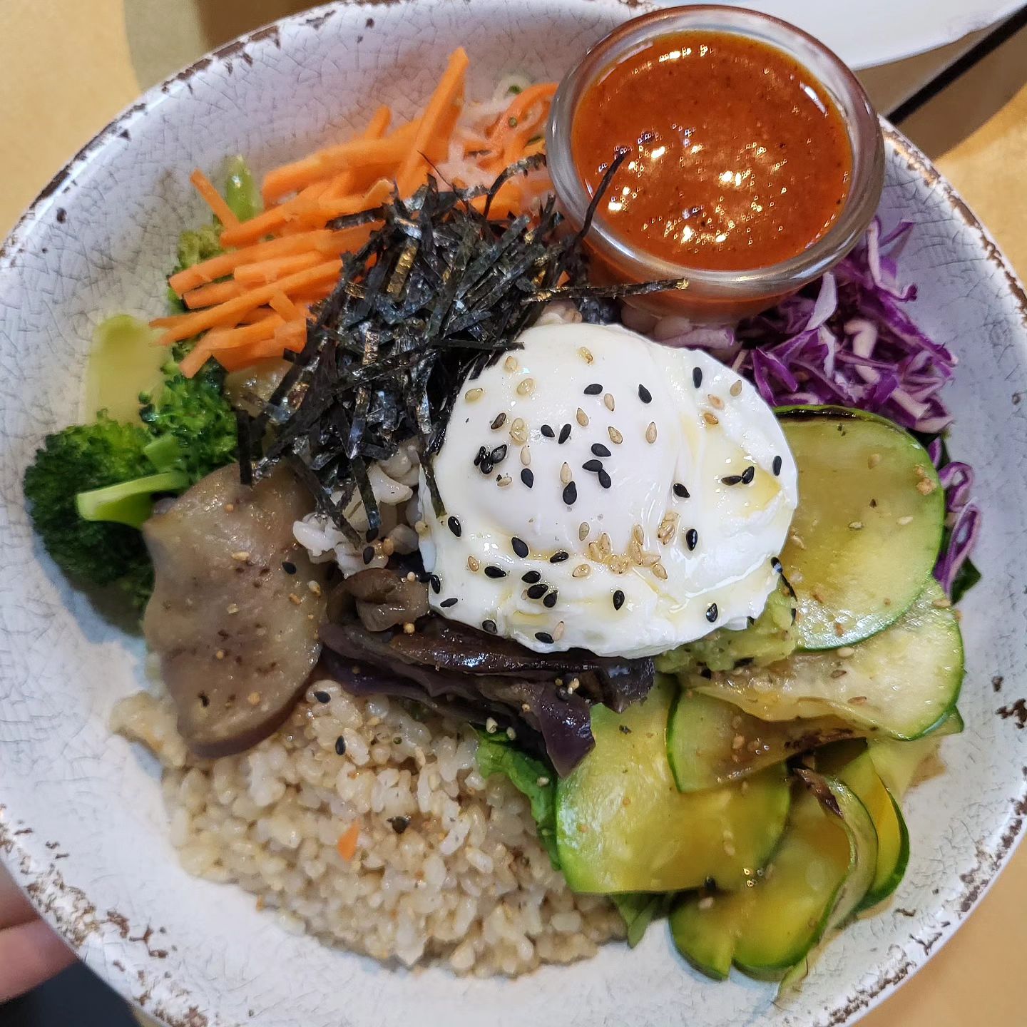 #루트에브리데이 #한남동맛집 #다투모한남 #먹스타그램 #먹스타맞팔 #비빔밥 #샌드위치 #파니니 #토마토스튜 #토마토스프 #한식 #퓨전 #건강식 #식단 #바프외식 #fff #f4f #foodie #foodstagram #bibimbap #koreanfood #hannamdong #sandwich #koreatrip #rooteveryday
