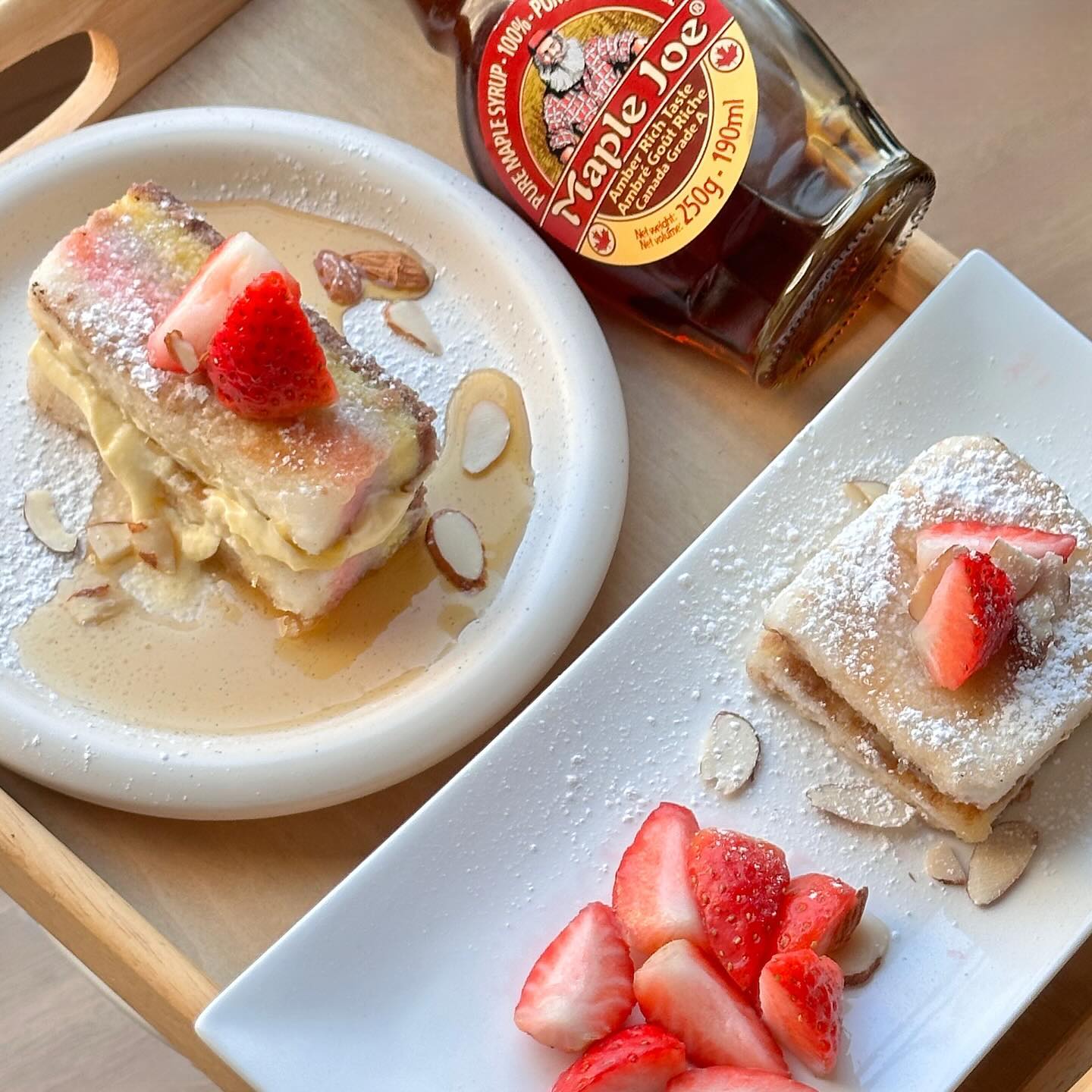 백설기카야토스트😋
하얀 백설기도 예쁜데 무지개떡 백설기도 알록달록 예쁘다🌈
.
.
.
.
.
#lifeplus #tastecode #백설기_카야_토스트 
#조영동셰프 #레시피 #백설기활용팁
lifeplus_h
