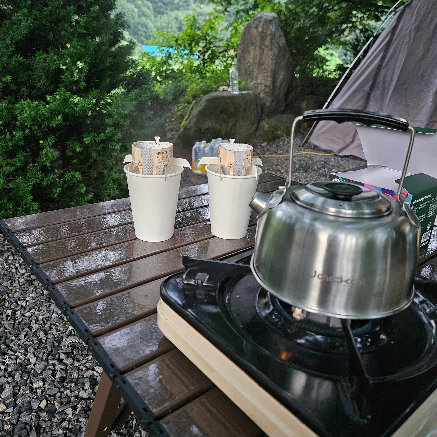 .
🏕  새벽커피