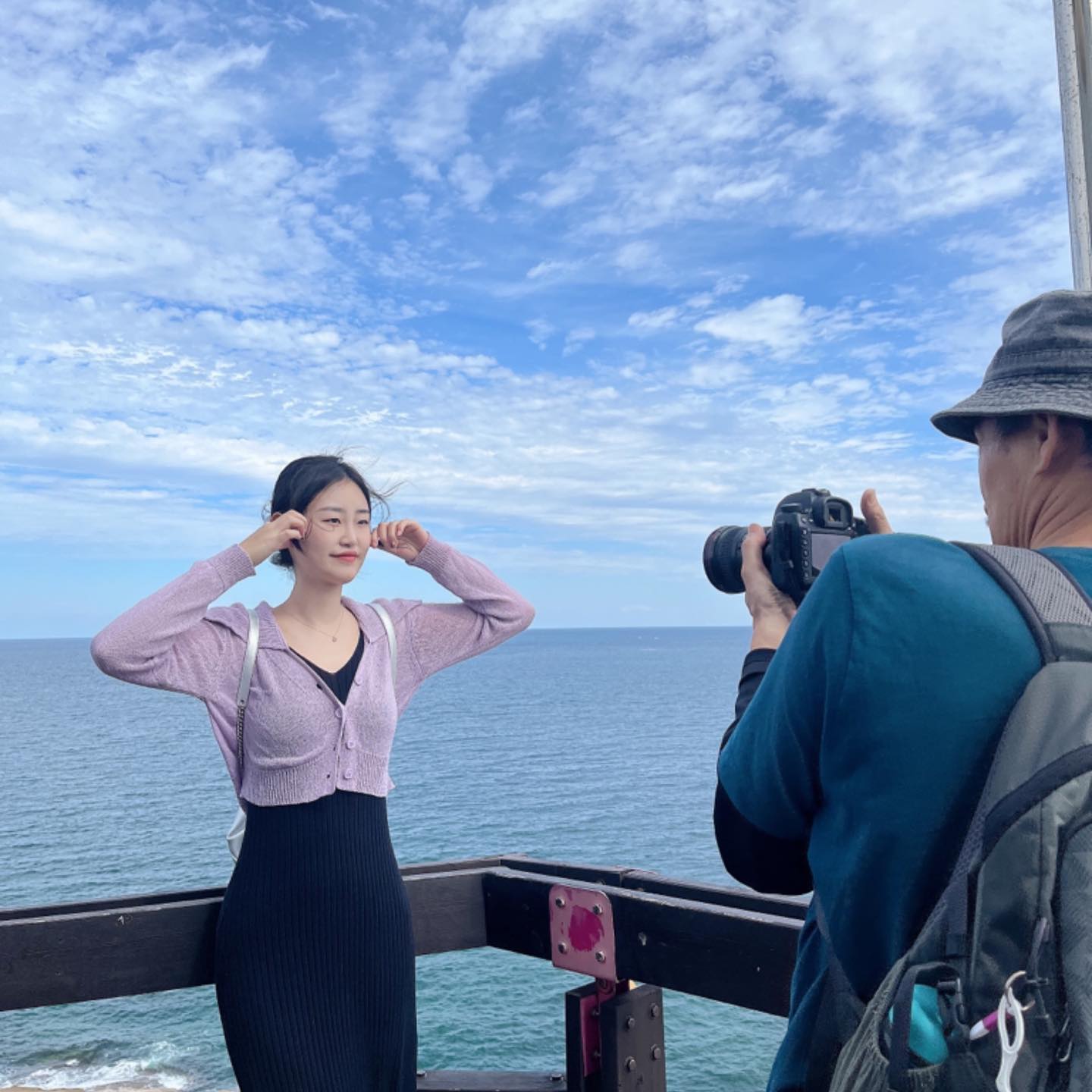 .
추석여행 사진 끄읏!
그치만 연휴는 아직 안끝이라구~~~ 오예~~~😆😆
3일이나 더 남았다니!! 뭐하구 놀아야하나아아암
.
.
#연휴스타그램