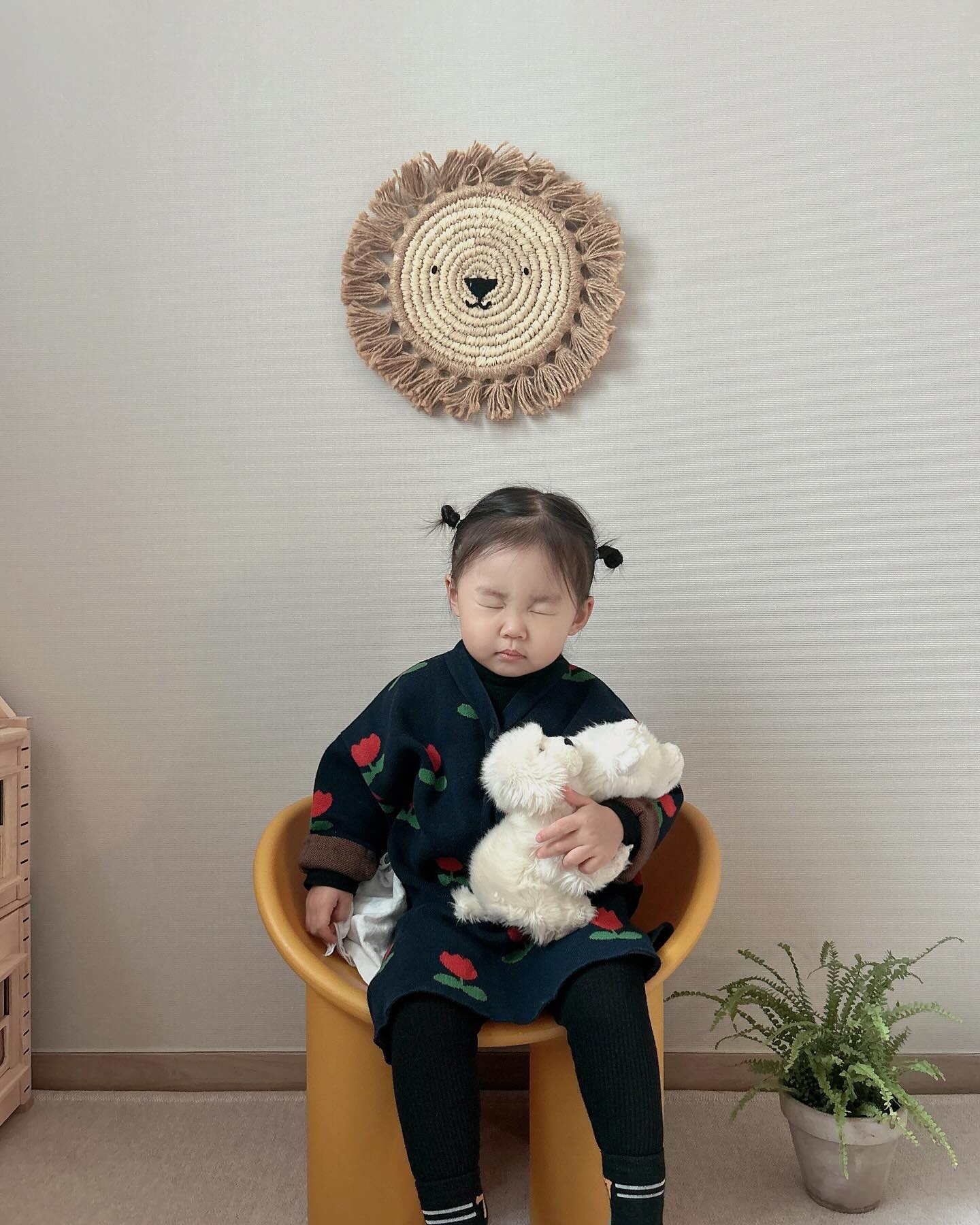 : 𝟫𝟤𝟪 𝖽𝖺𝗒𝗌
⠀
⠀
⠀
내 포즈 어떤데 ? 😖
⠀
⠀
⠀
⠀
⠀
⠀
#아기모델