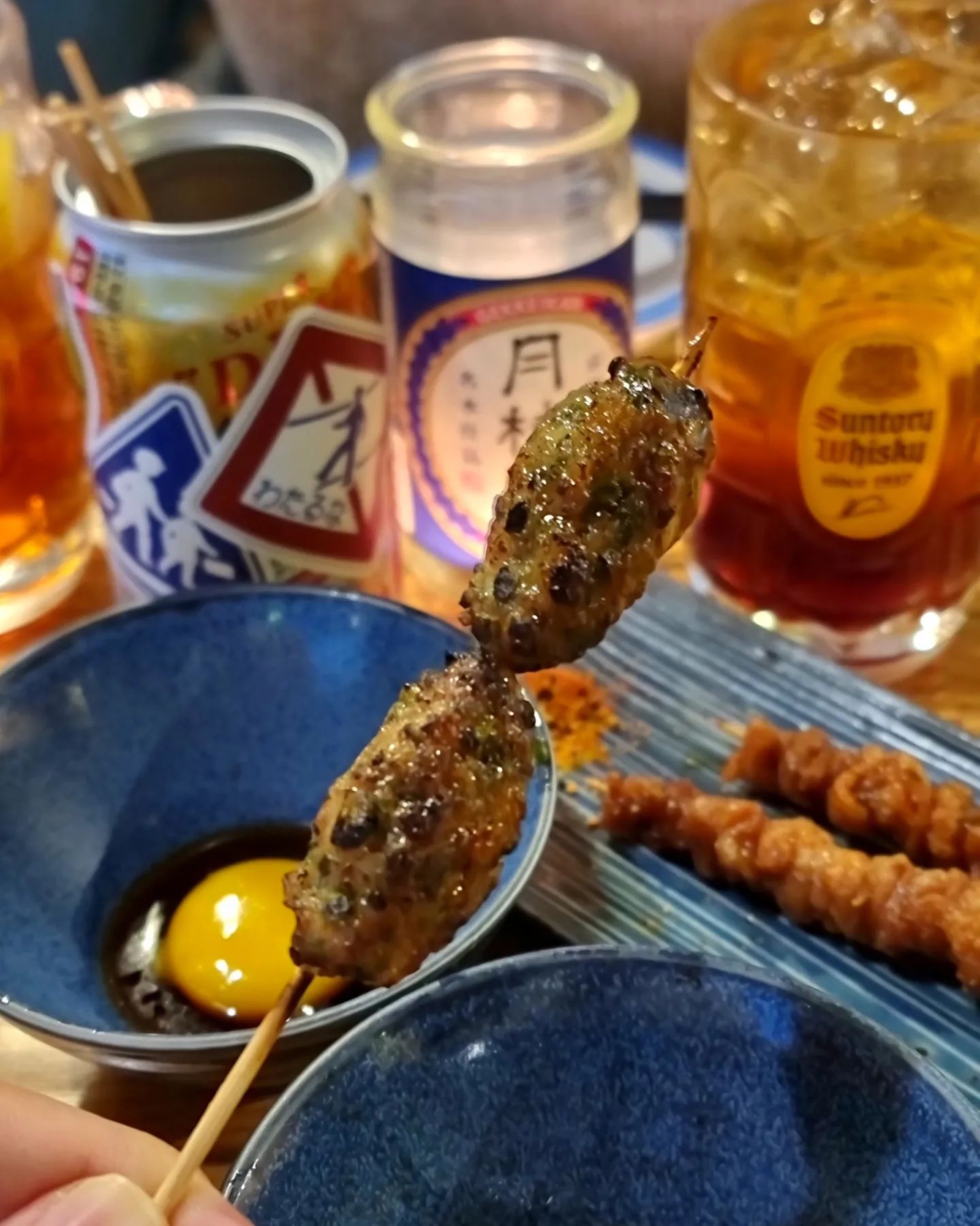 #협찬

등촌역 주민이라면 다 안 다는 #등촌역맛집

꼬치 전문 술집답게 꼬치 종류가 굉장히 많고 너무 맛있었는데요.

종류들 중에는 닭 가슴살 + 명란 조합이 진짜 대박이더라고요

또한 분위기까지 일본 느낌이 물씬 나는 데다가 사장님과 알바생 님까지 너무 친절하셔서 기분이 좋았어요!

그러니 사랑하는 사람과 좋은 추억을 쌓고 싶다면 다녀와보셔요🍻

#등촌역야키토리 #야키토리 #등촌역술집 #등촌술집 #강서구술집 #리뷰노트