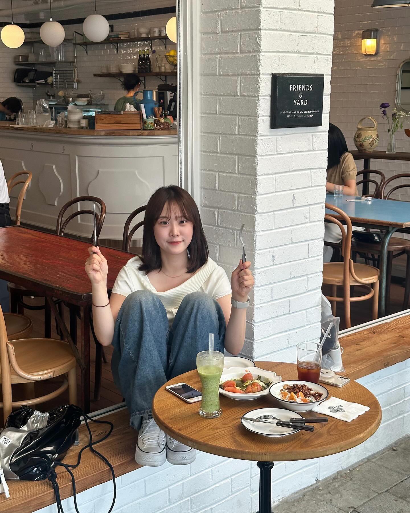 벌써 여름 ᜊ̽ ̽