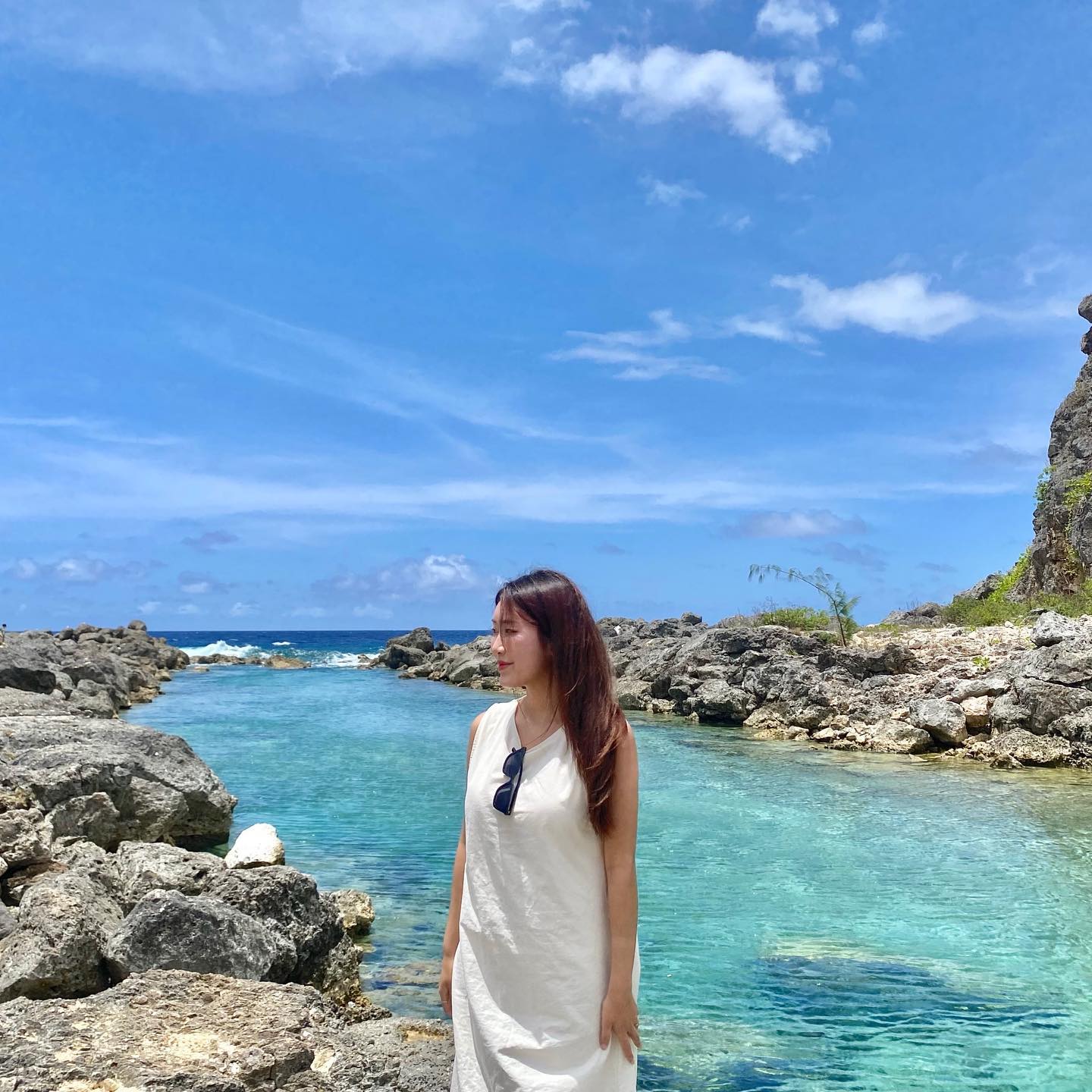 개미떼를 만나기 전 행복했을 때 🥹🥹
근데 에메랄드 물 색 너무 예뿌당💖
⠀
⠀
⠀
⠀
⠀
⠀
⠀
#괌 #괌여행 #에메랄드밸리 #에메랄드바다 #남부투어
