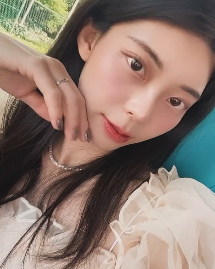 갈수록 지쳐가는 디즈니 랜드 💛
놀이기구 1개 빼고 다 탔다🤣